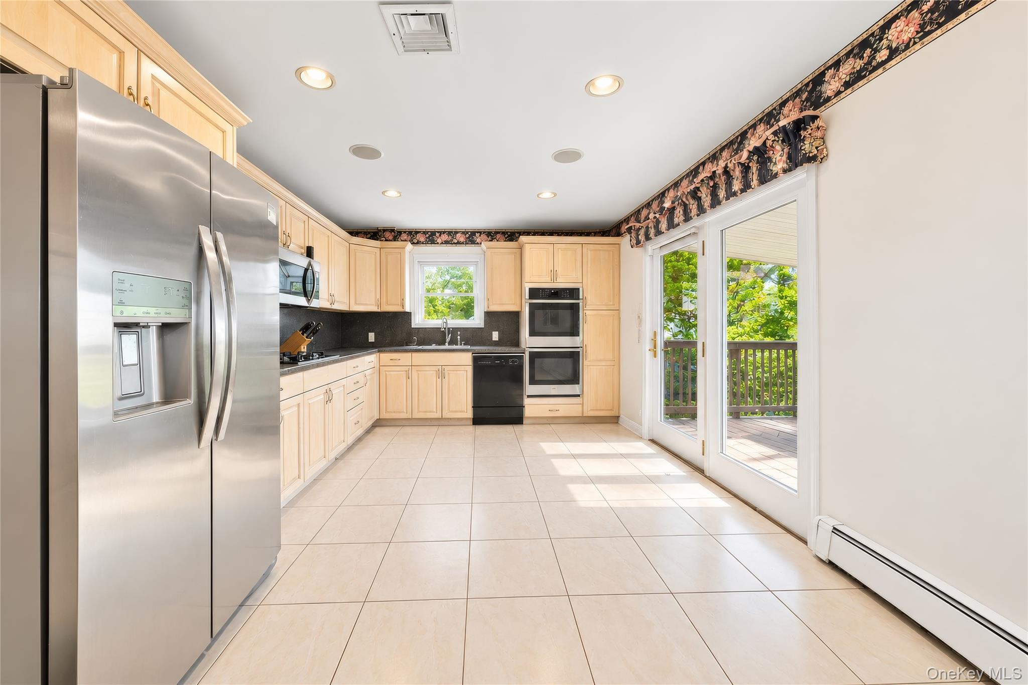 152 Van Cortlandt Pk Avenue Property Photo 11