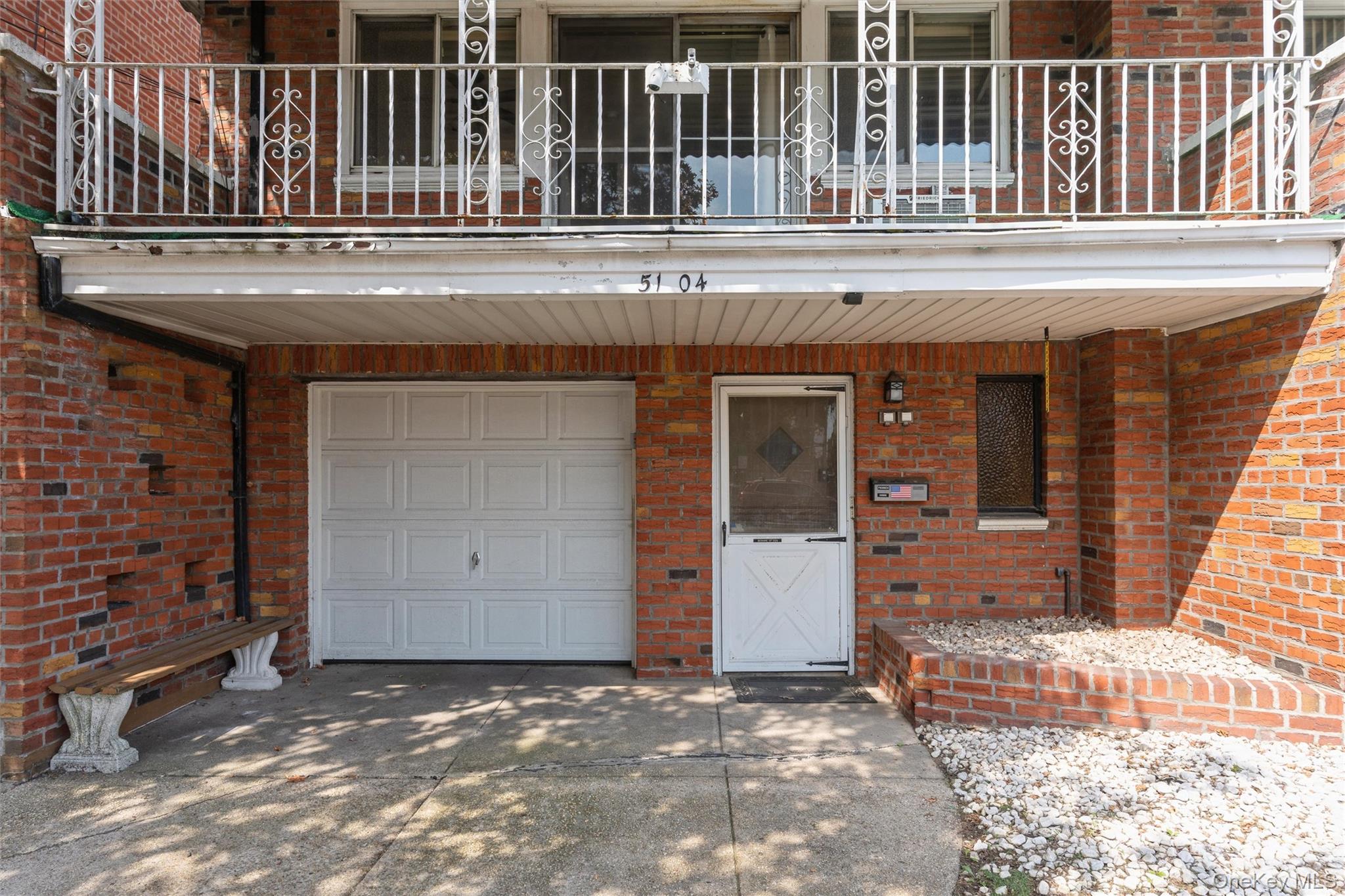 5104 67th Street Property Photo 2