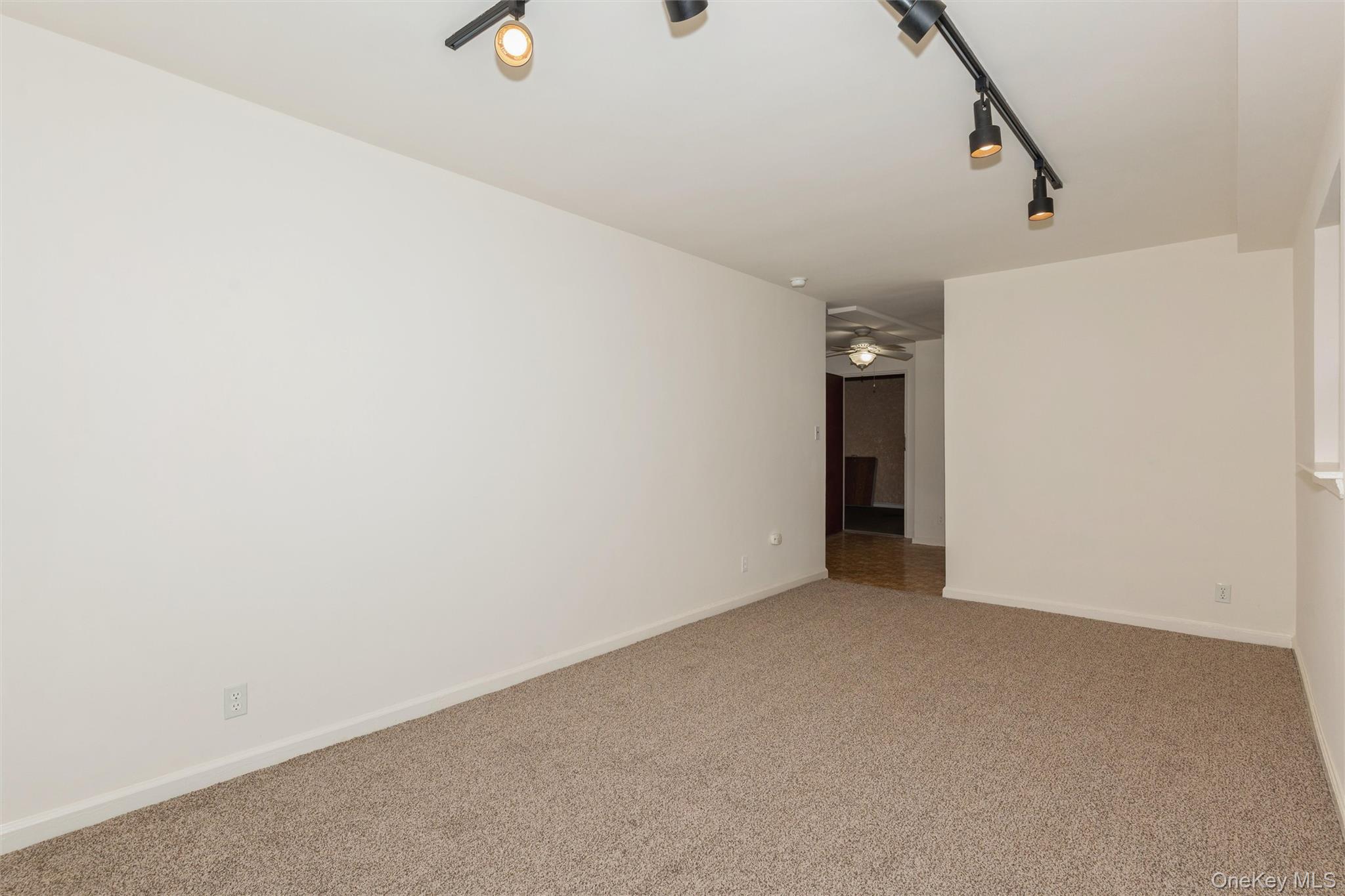 5104 67th Street Property Photo 5