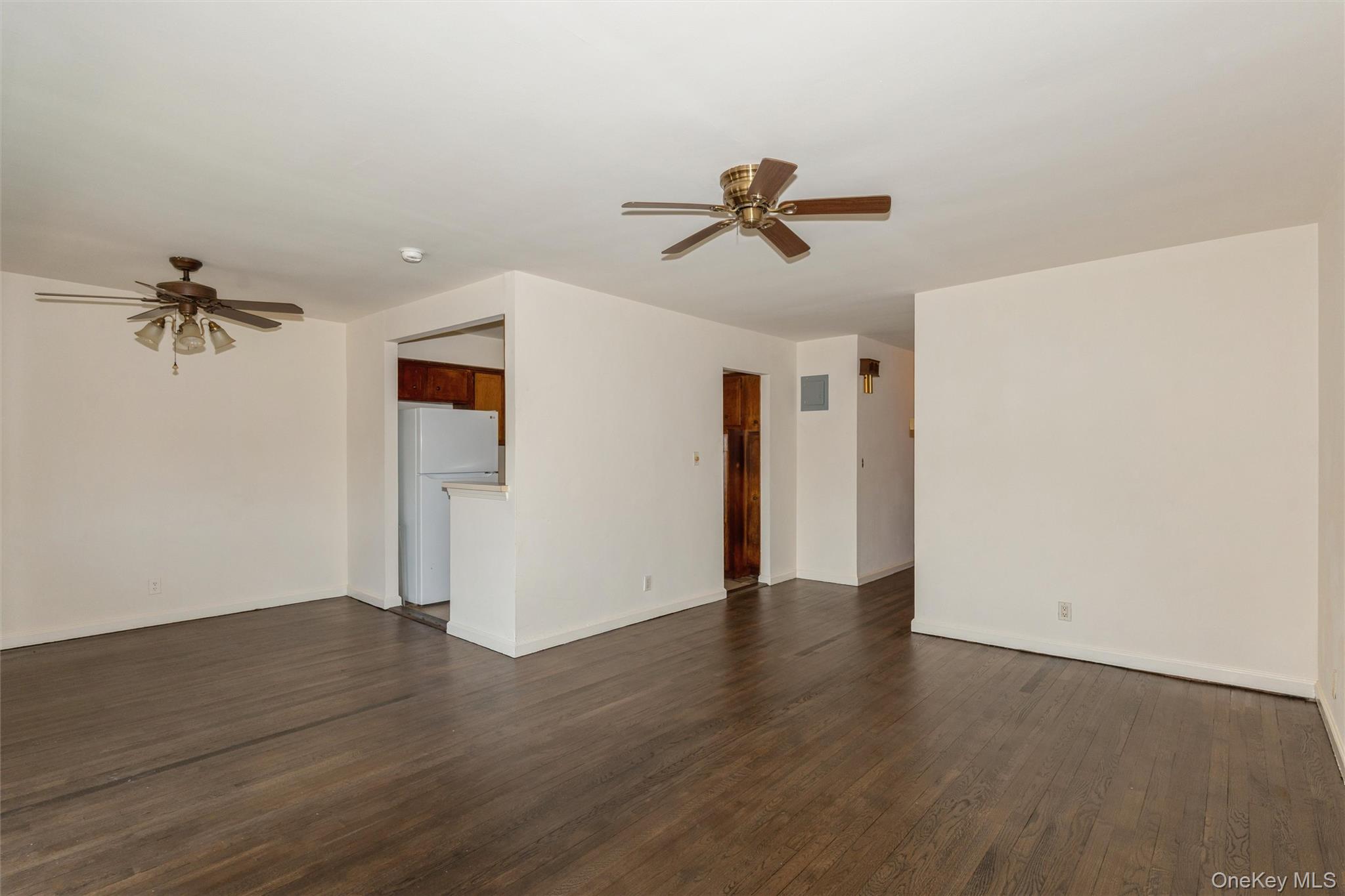 5104 67th Street Property Photo 12