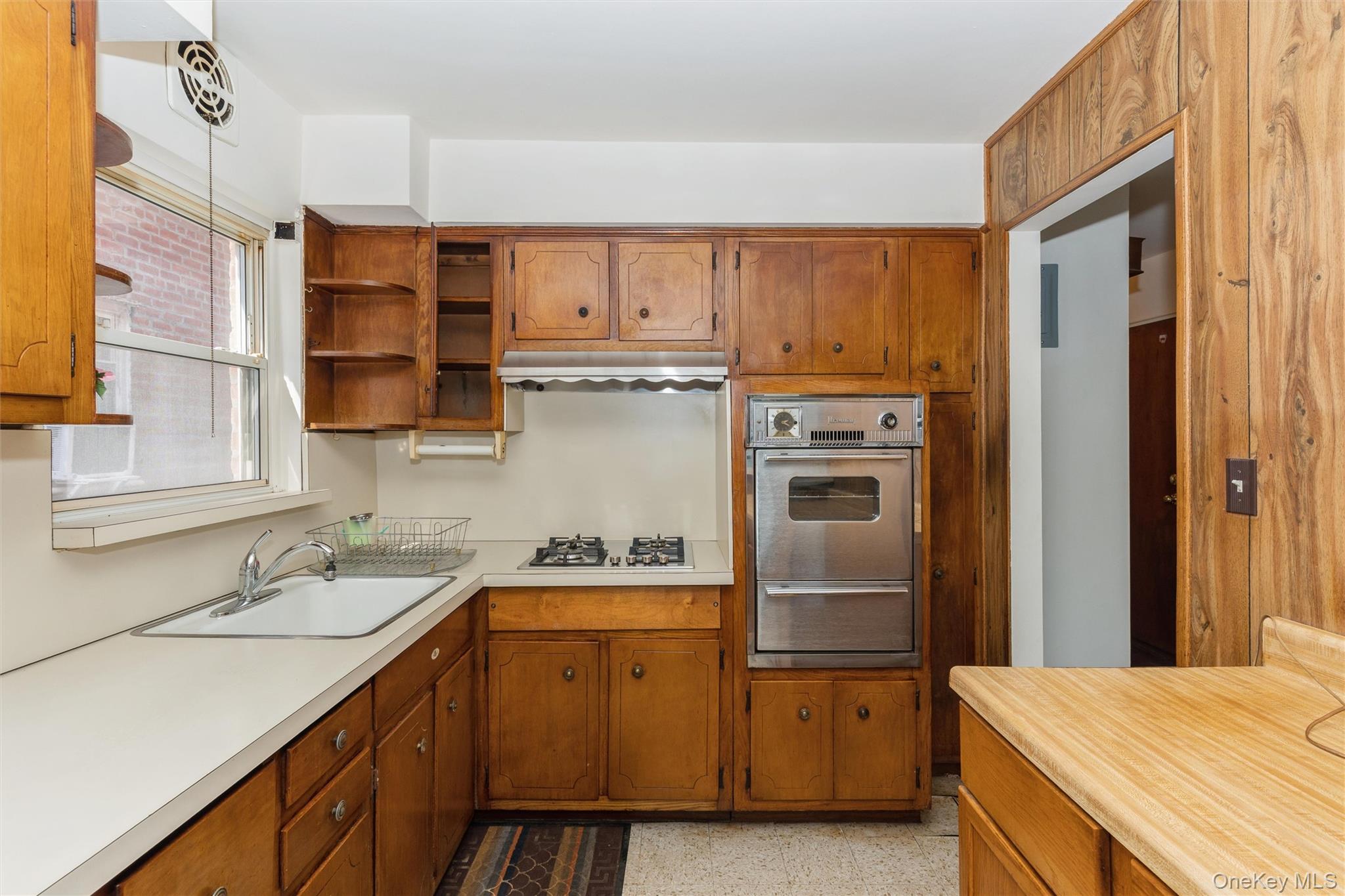 5104 67th Street Property Photo 16