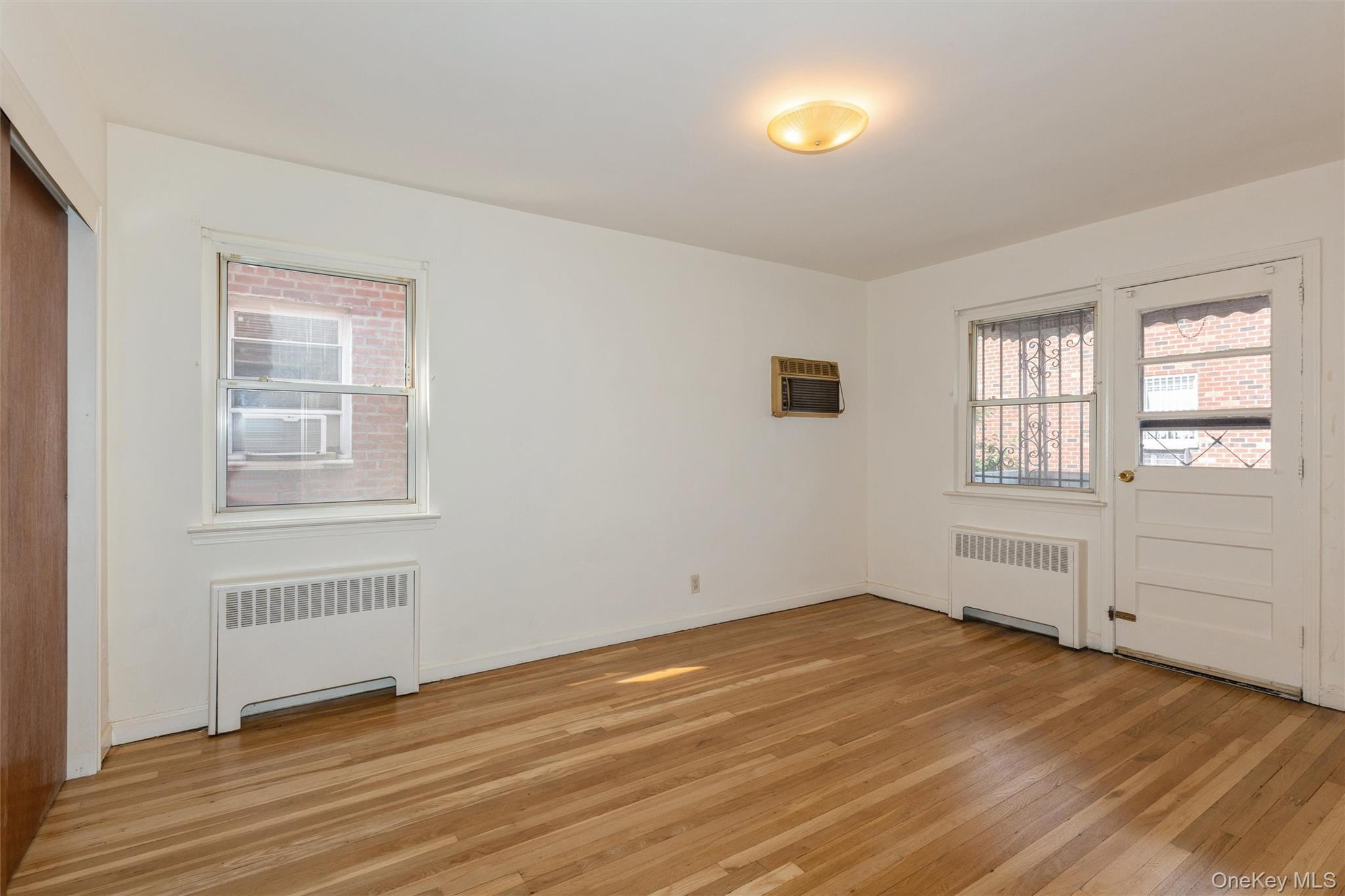 5104 67th Street Property Photo 23