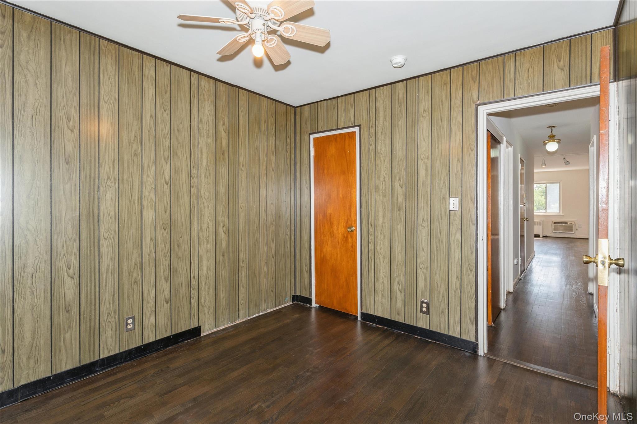 5104 67th Street Property Photo 37