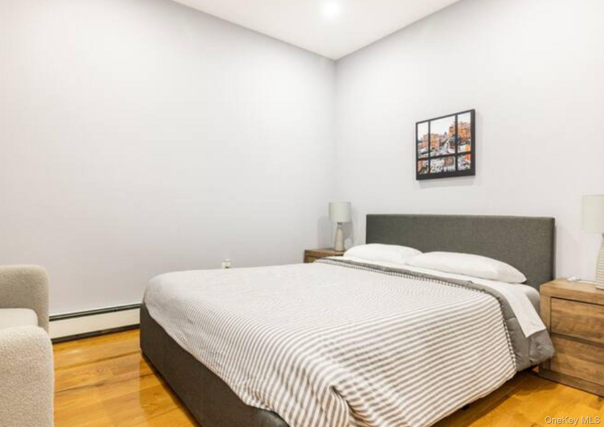 107 Utica Property Photo 6