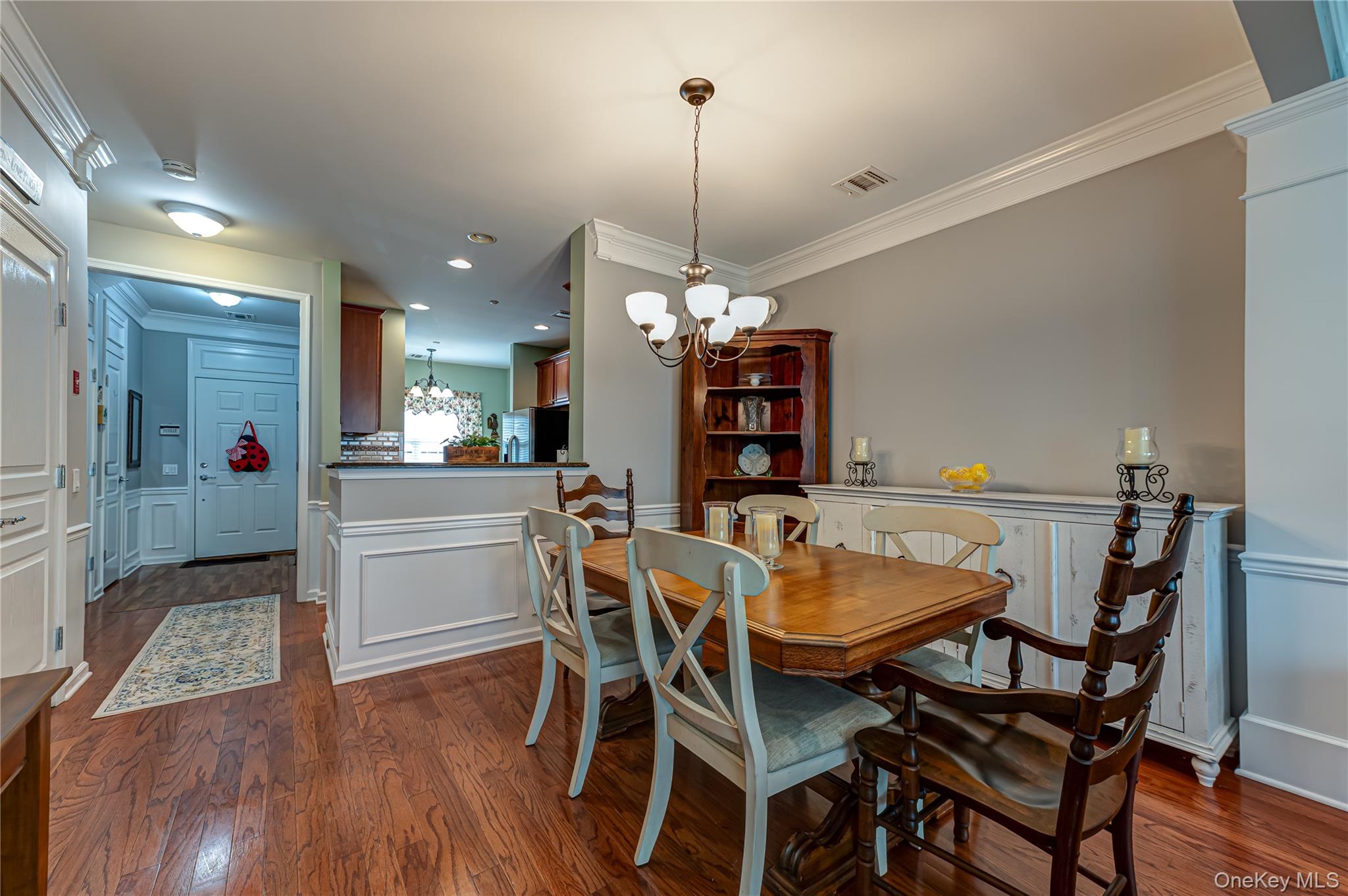 169 Southampton Drive Property Photo 3