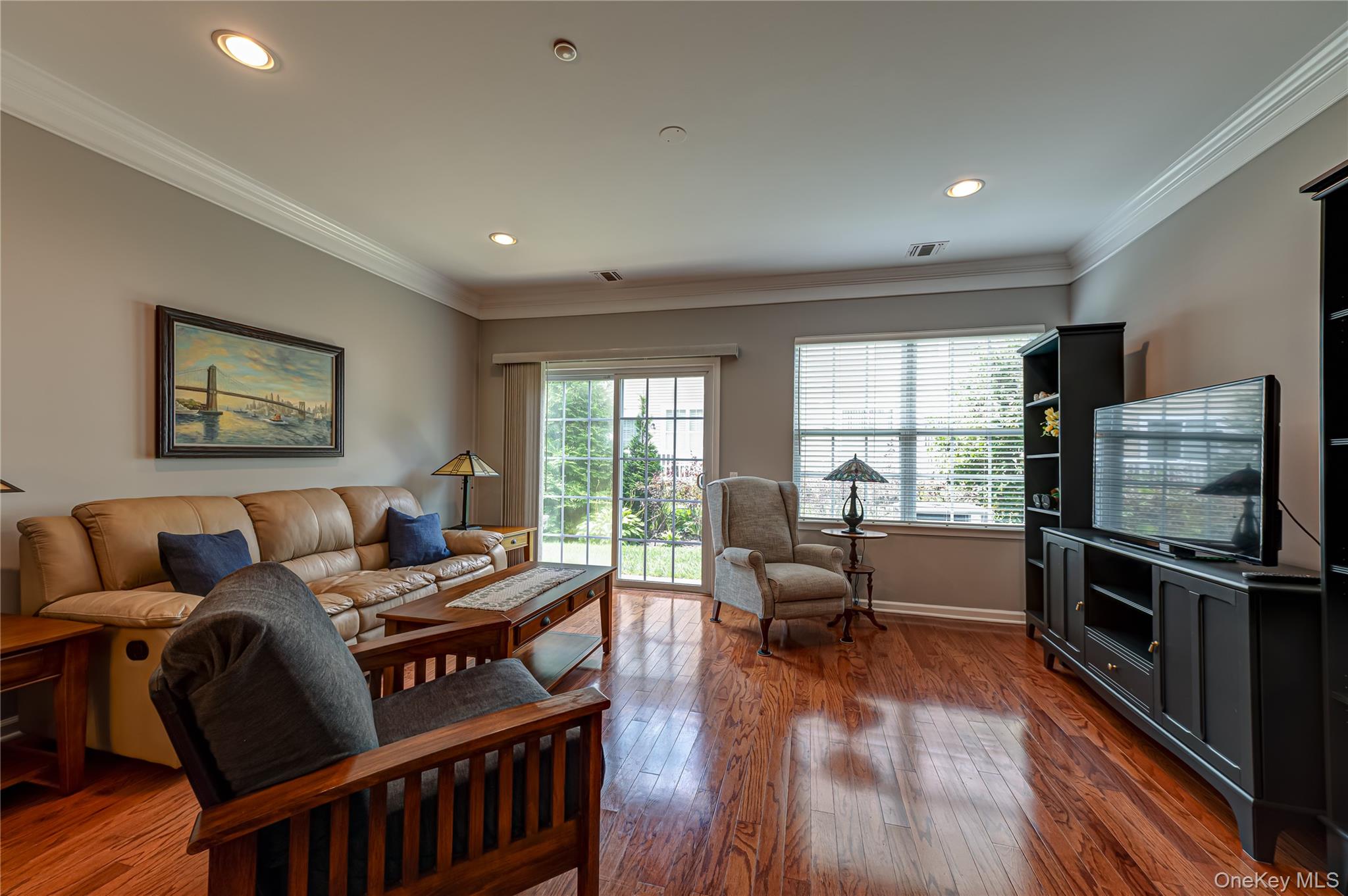 169 Southampton Drive Property Photo 8