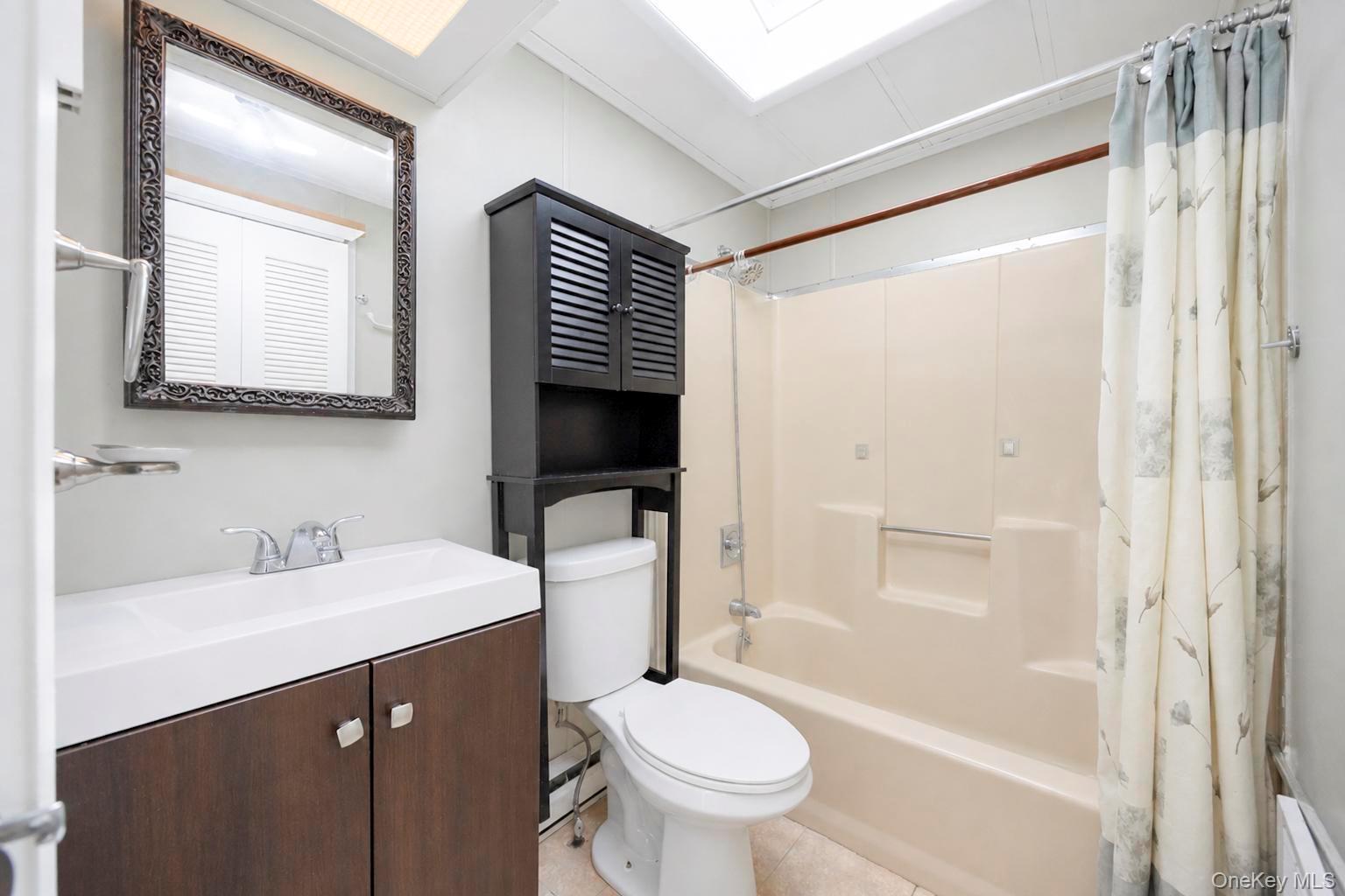 28 Greenwood Boulevard Property Photo 19