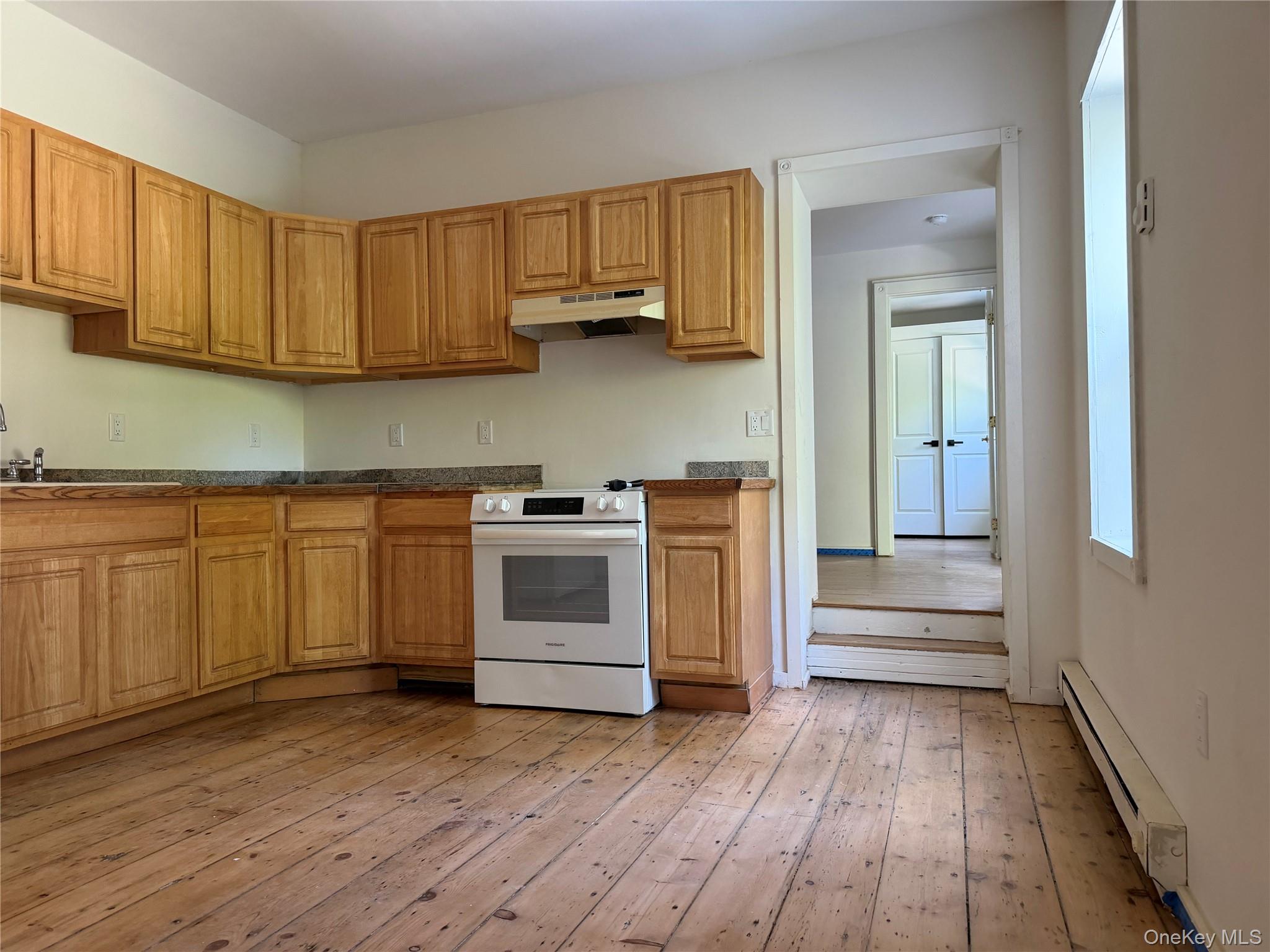 50 S Montgomery Street 4 Property Photo 2