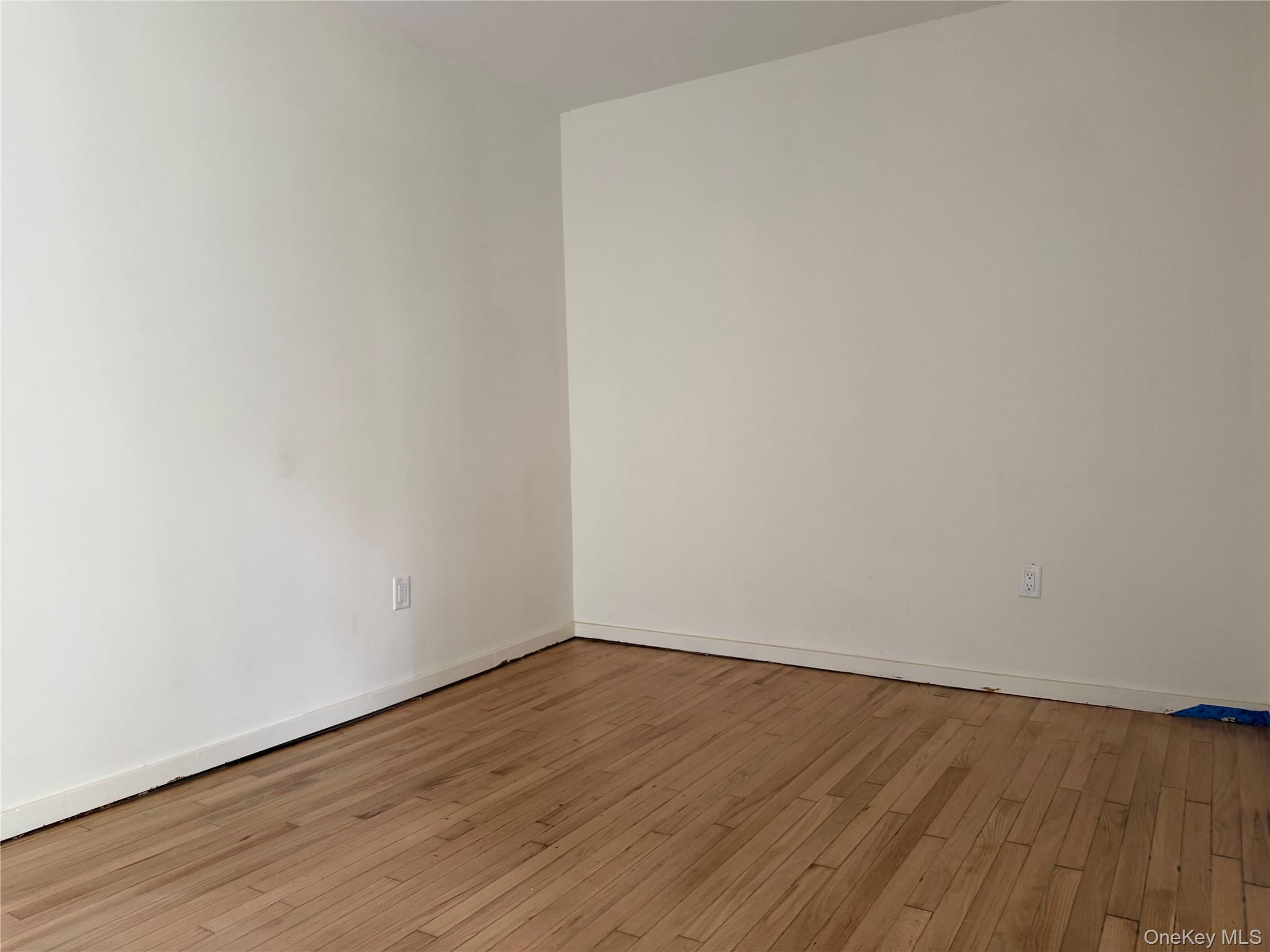 50 S Montgomery Street 4 Property Photo 8