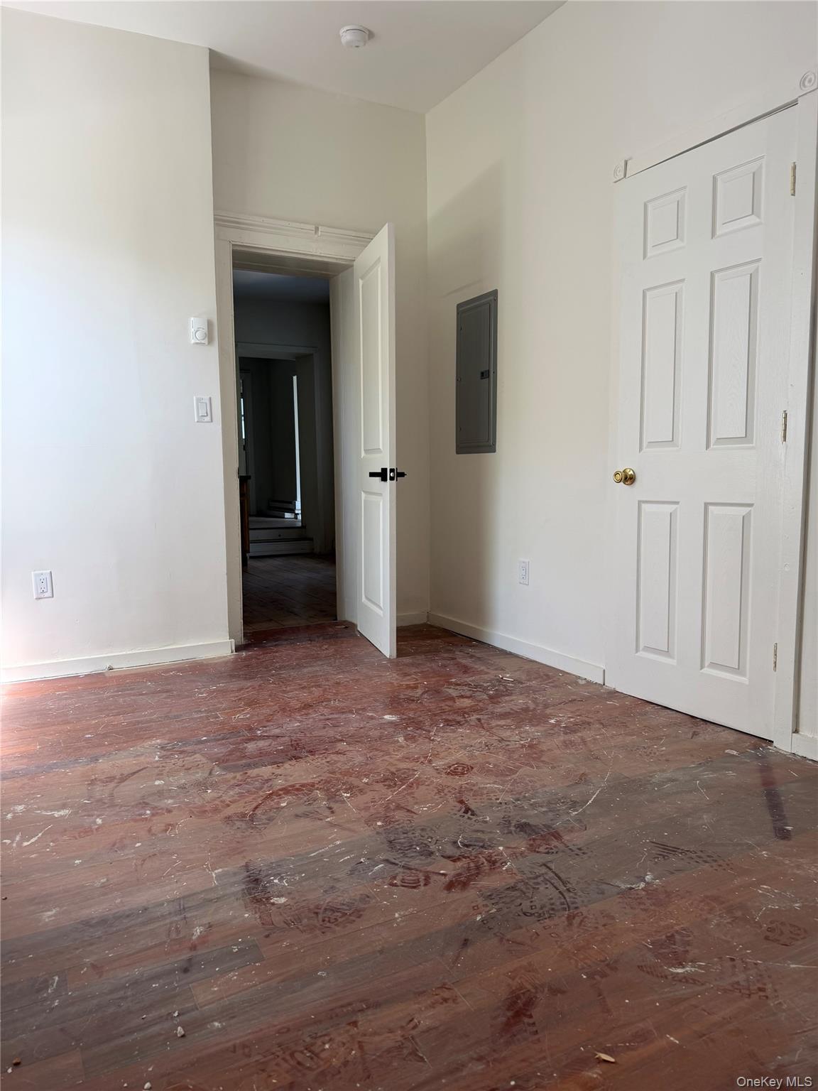50 S Montgomery Street 4 Property Photo 11