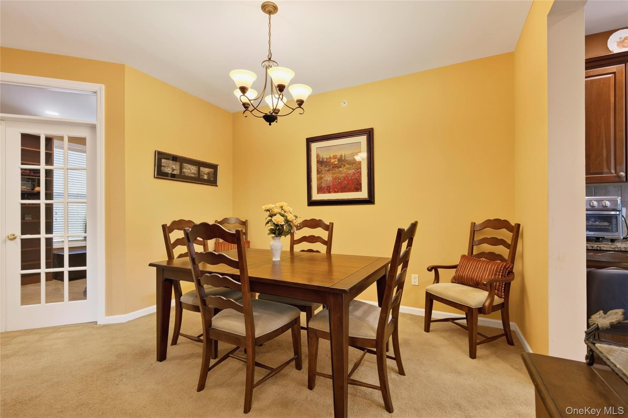 35 Symphony Drive Property Photo 9