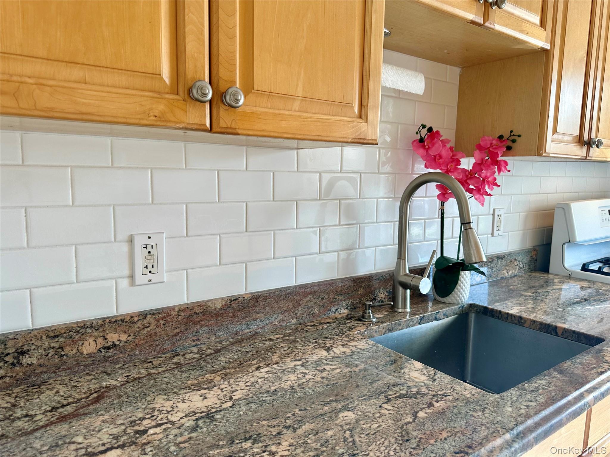 129 Fenimore Rd 129b Property Photo 5
