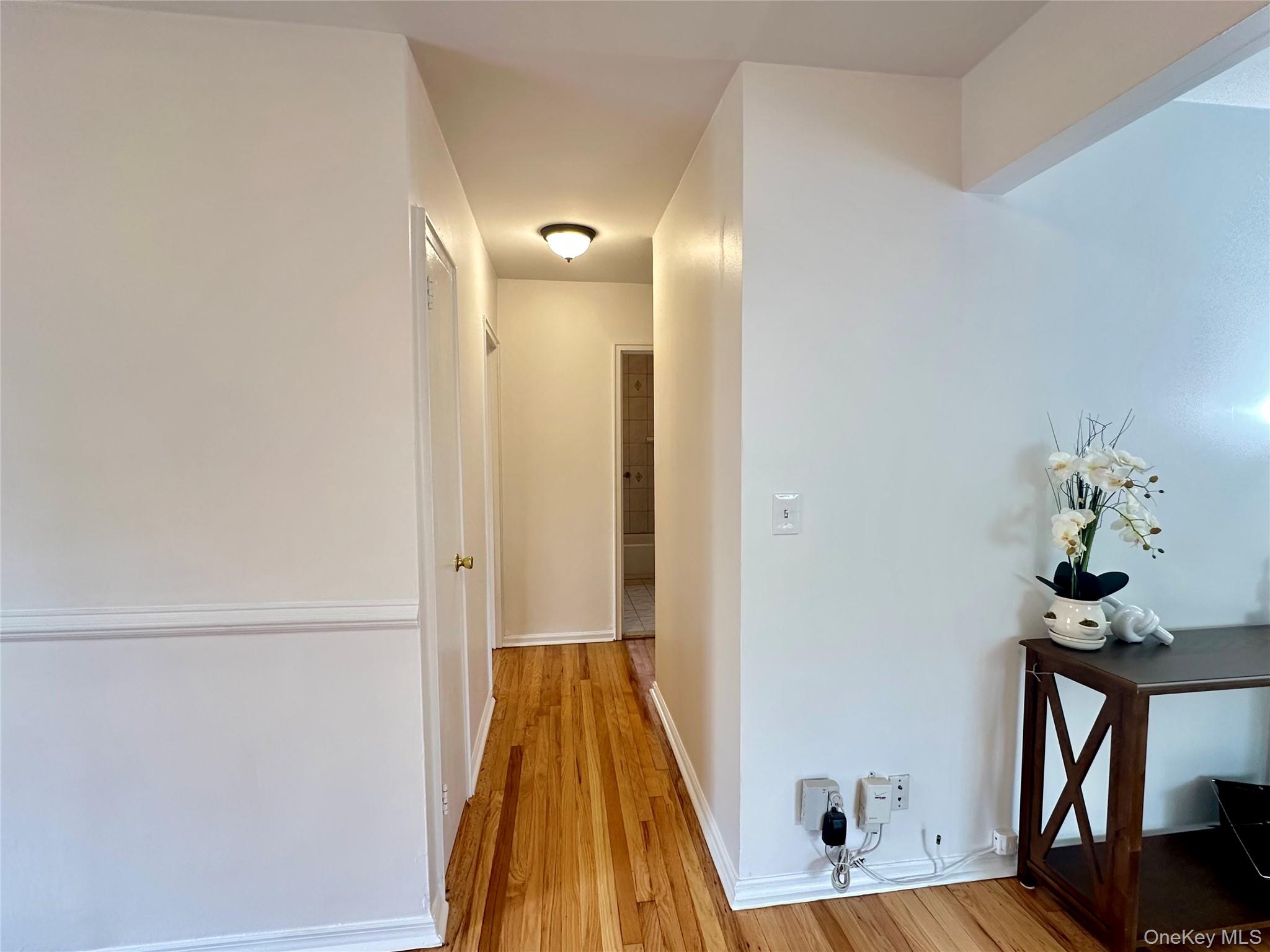 129 Fenimore Rd 129b Property Photo 8