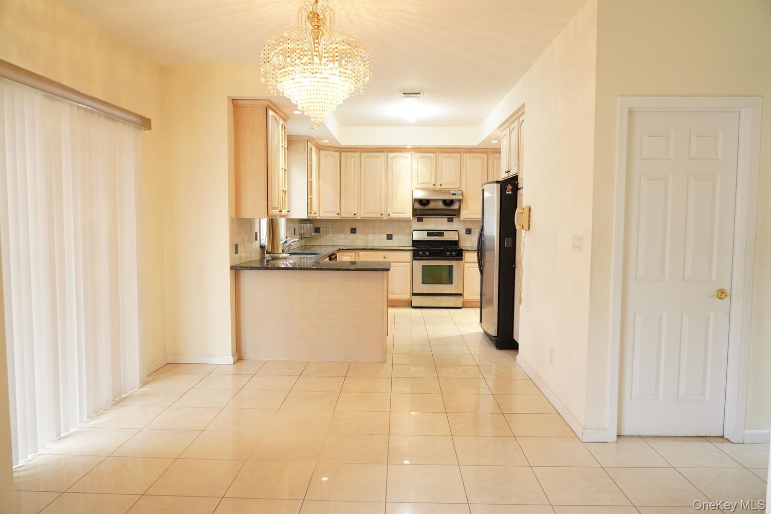 111 Fulton Avenue Property Photo 6