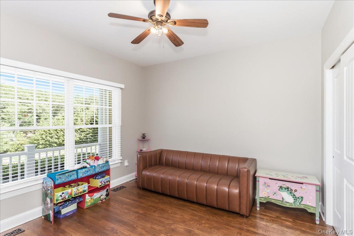 5 Preston Hollow Court Property Photo 19