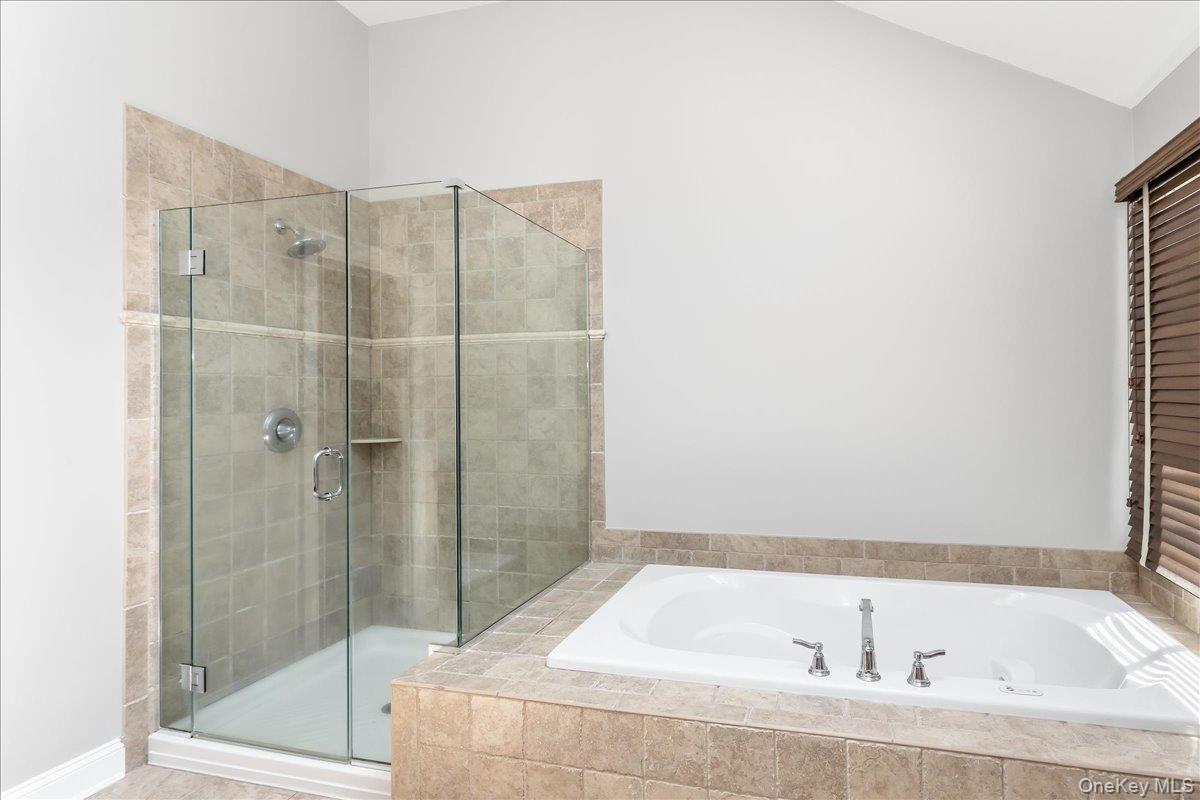 5 Preston Hollow Court Property Photo 25