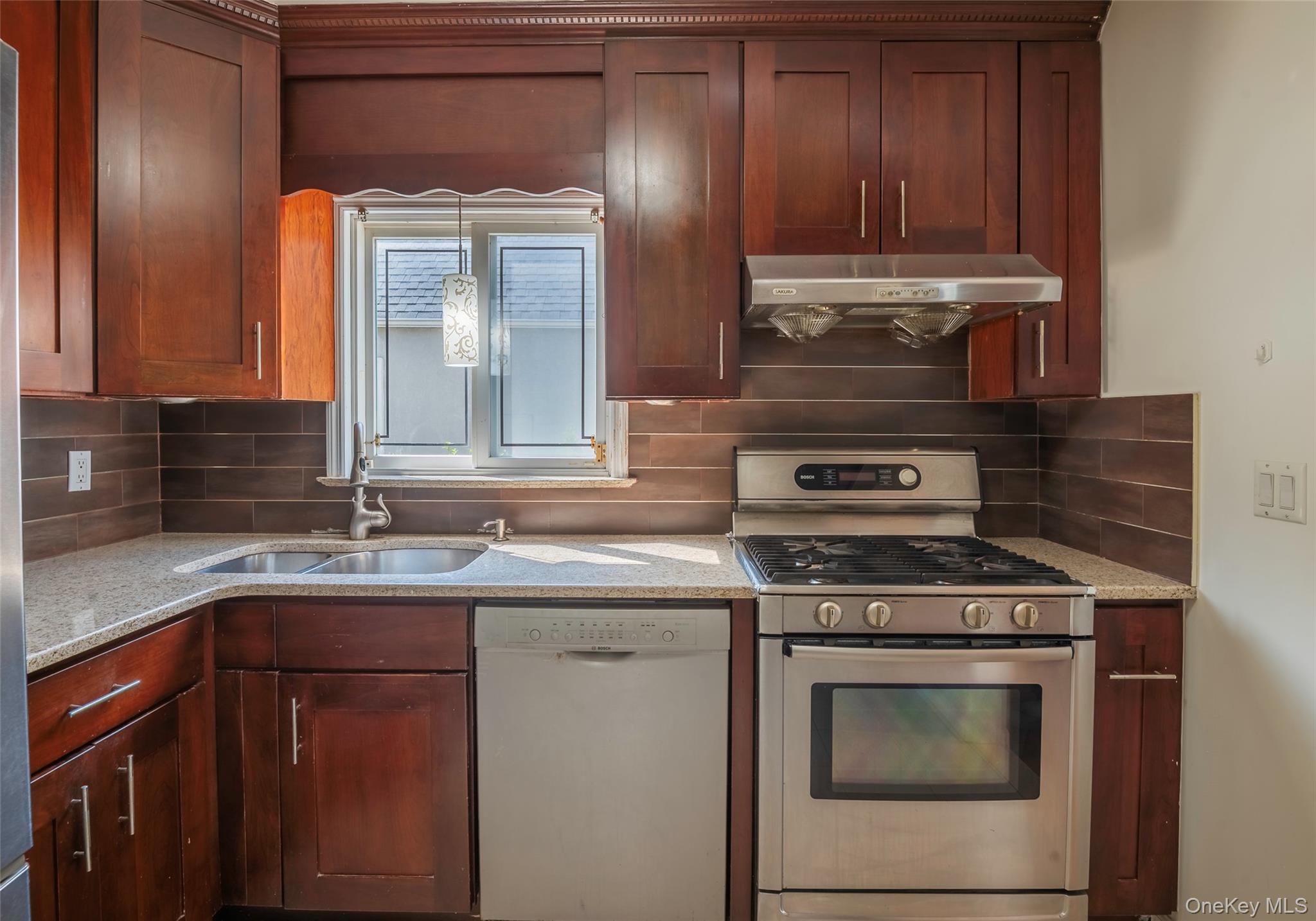 82-53 266th Street Property Photo 11