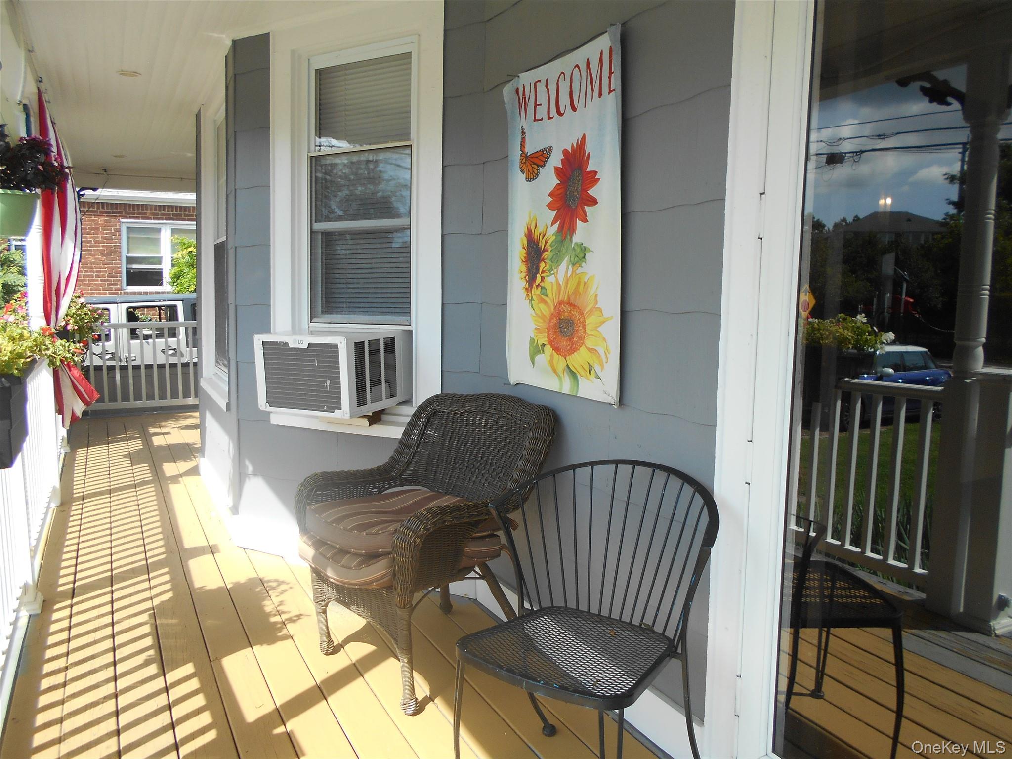 28 Centre Avenue Property Photo 3