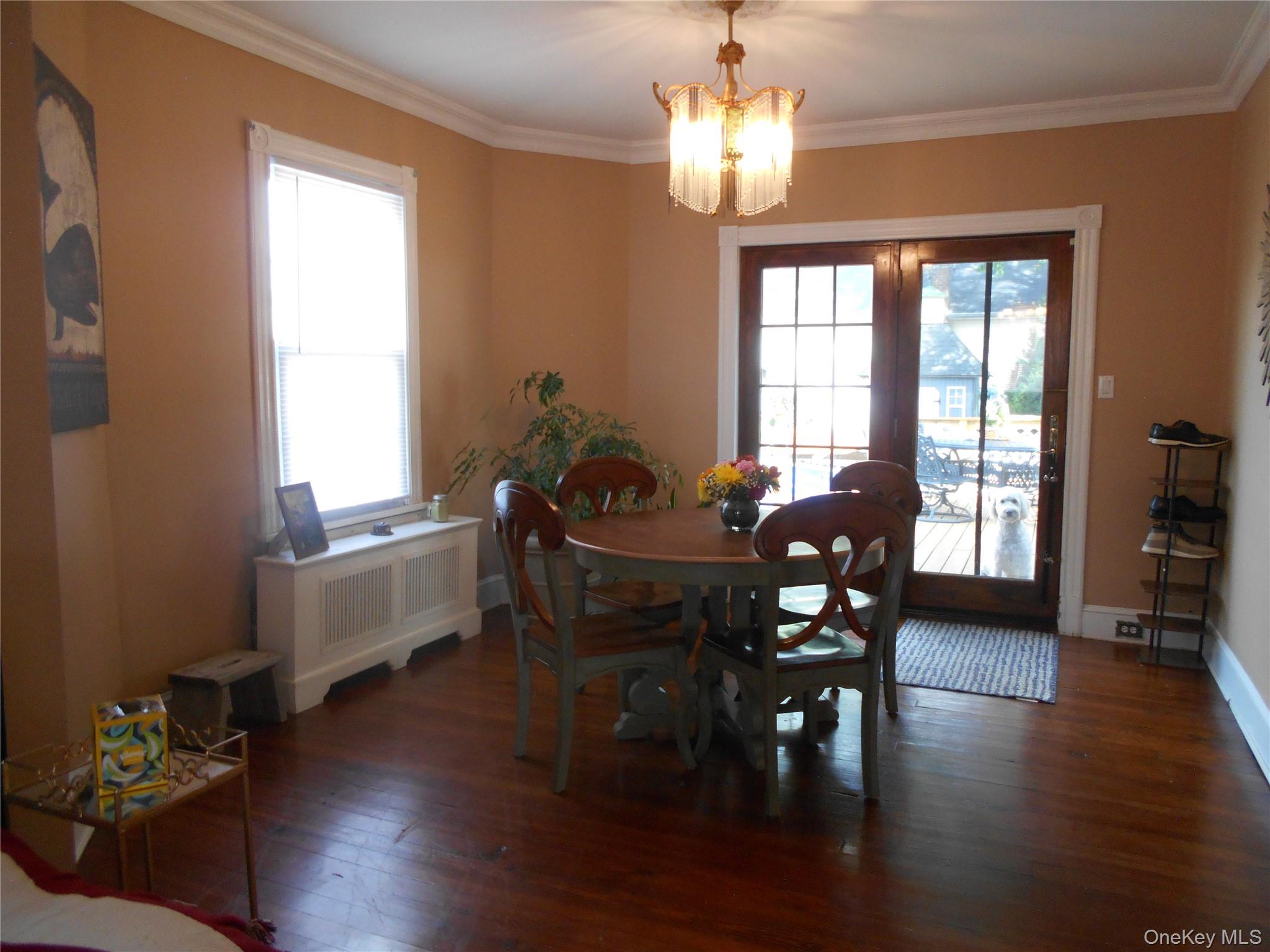 28 Centre Avenue Property Photo 6