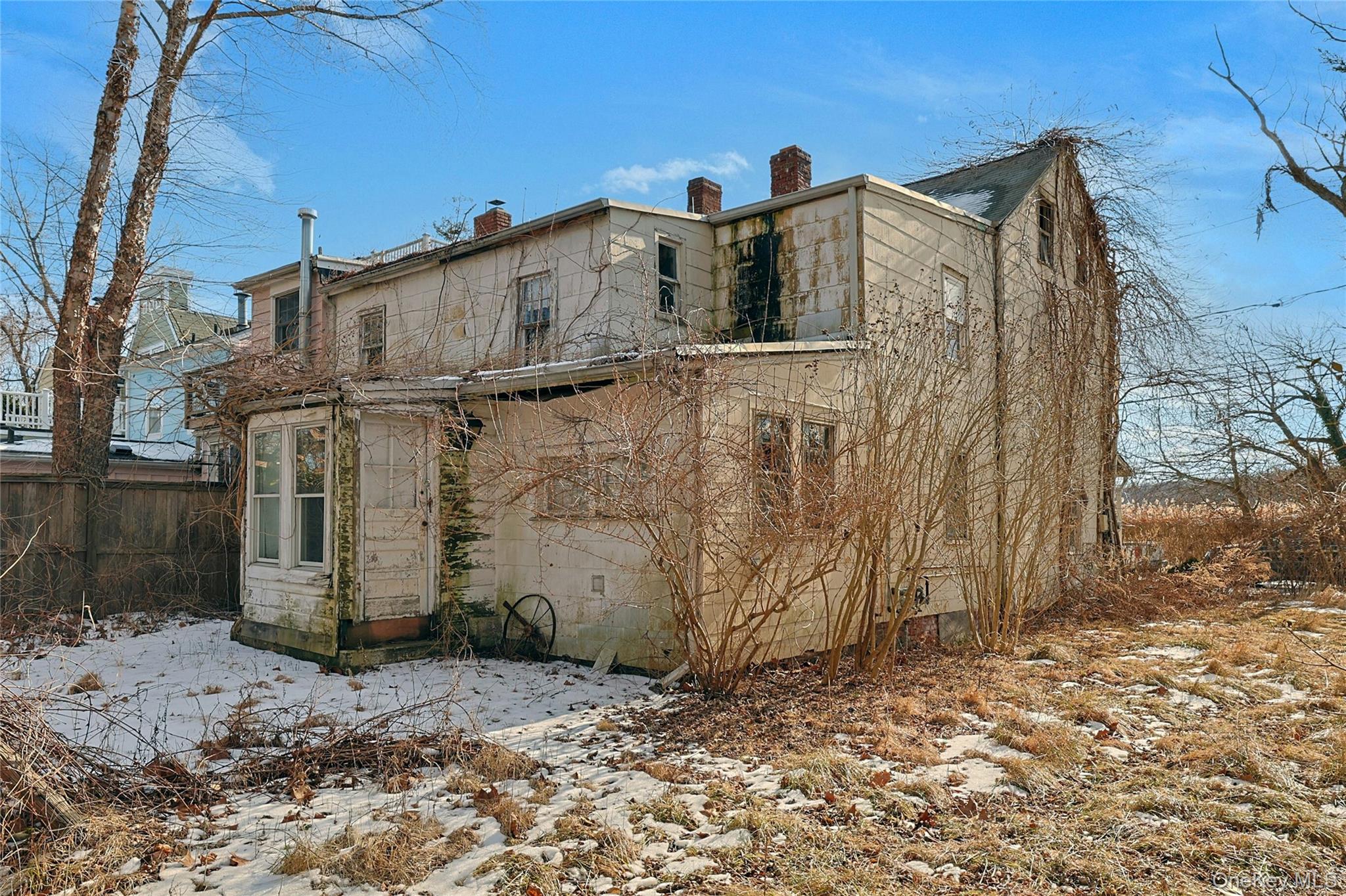 112 Paradise Avenue Property Photo 8