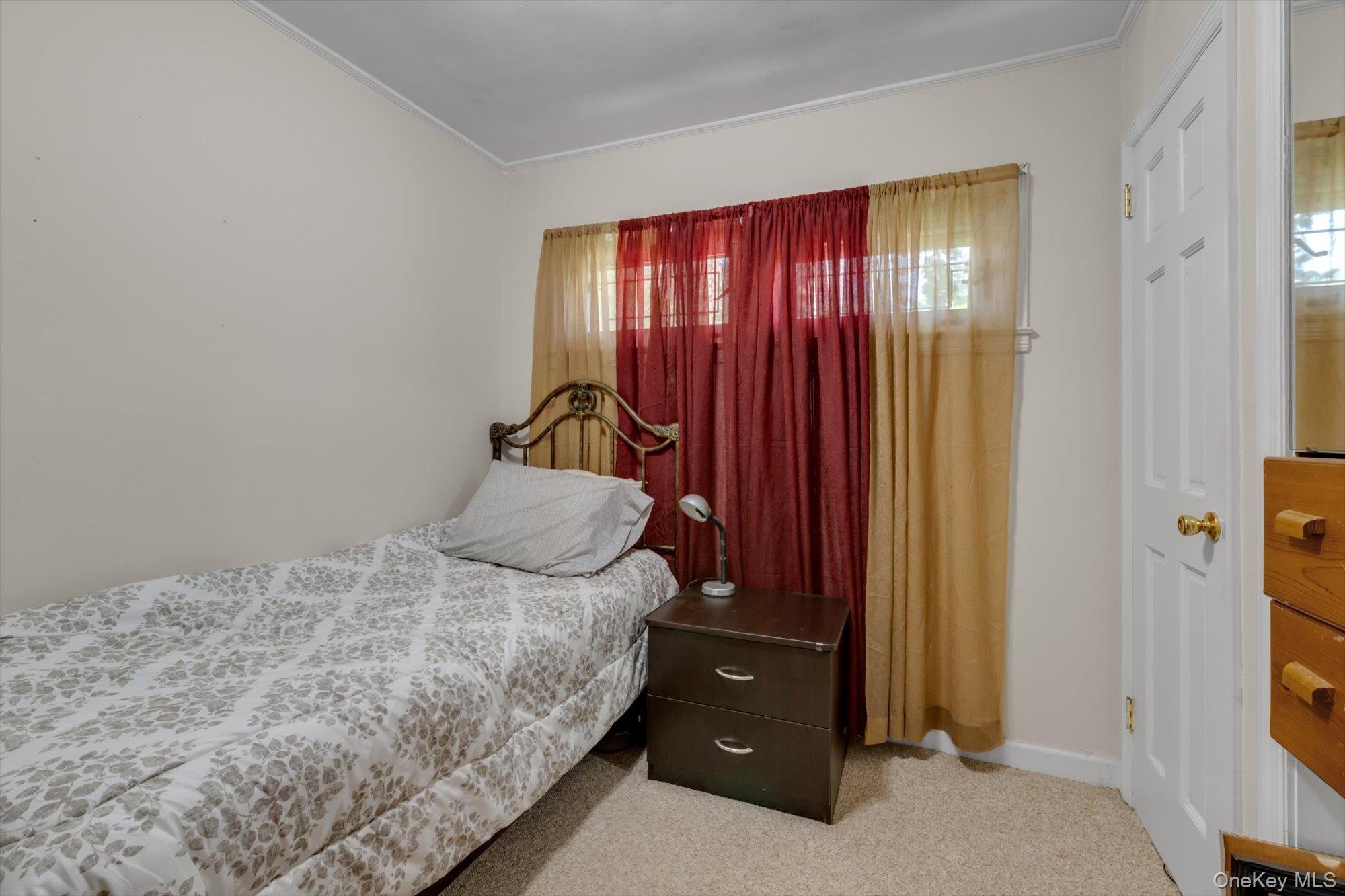 660 Franklin Boulevard Property Photo 16