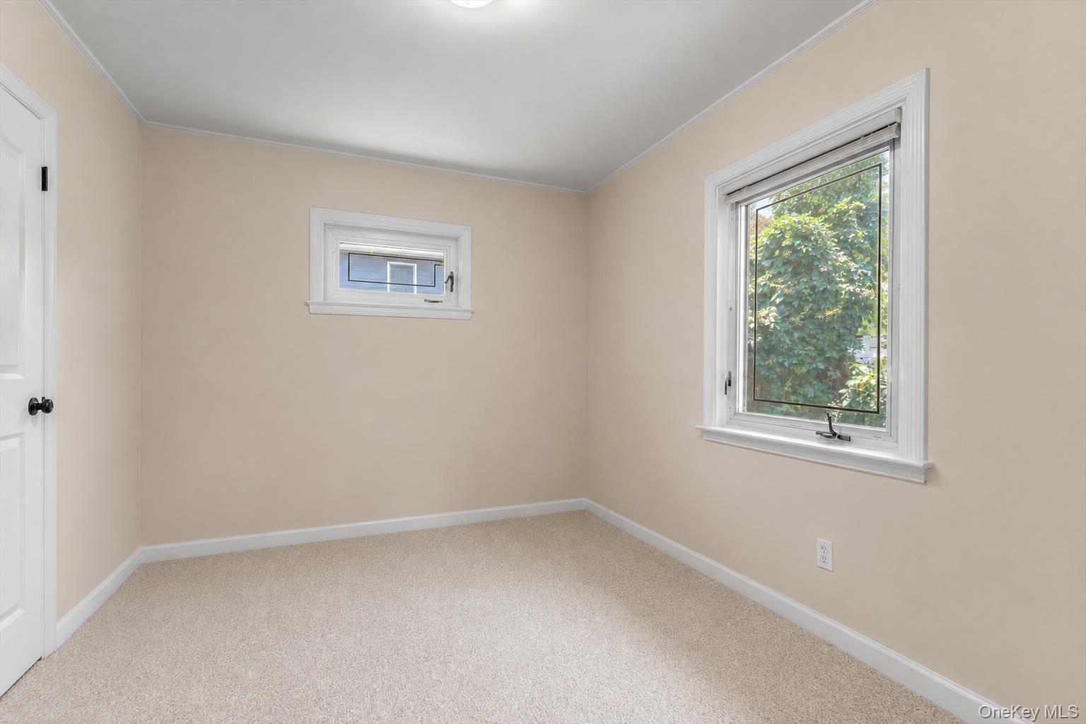660 Franklin Boulevard Property Photo 20