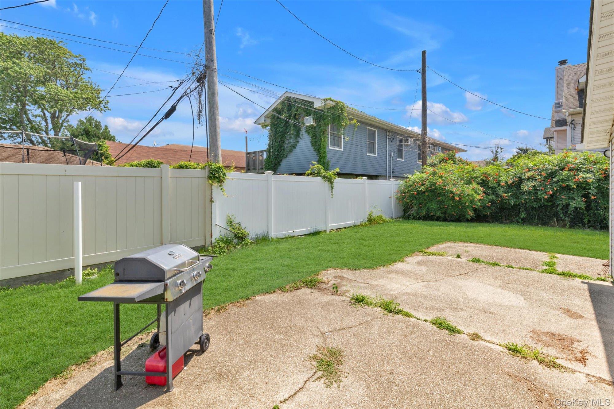 660 Franklin Boulevard Property Photo 22