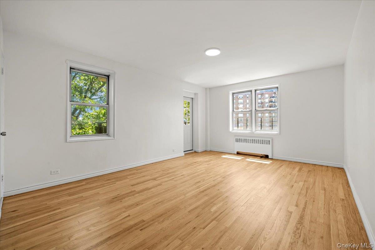 3720 Independence Avenue 5f Property Photo 14