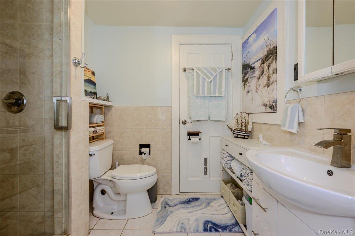 48 W 3rd Street Property Photo 12