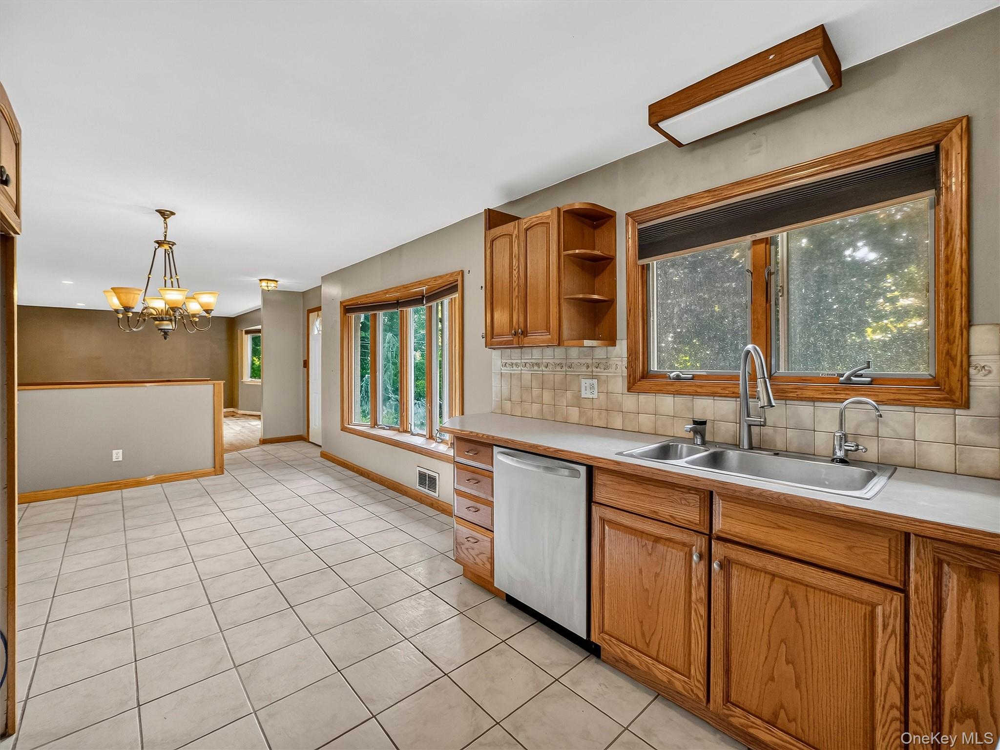 12 Elmwood Drive Property Photo 3