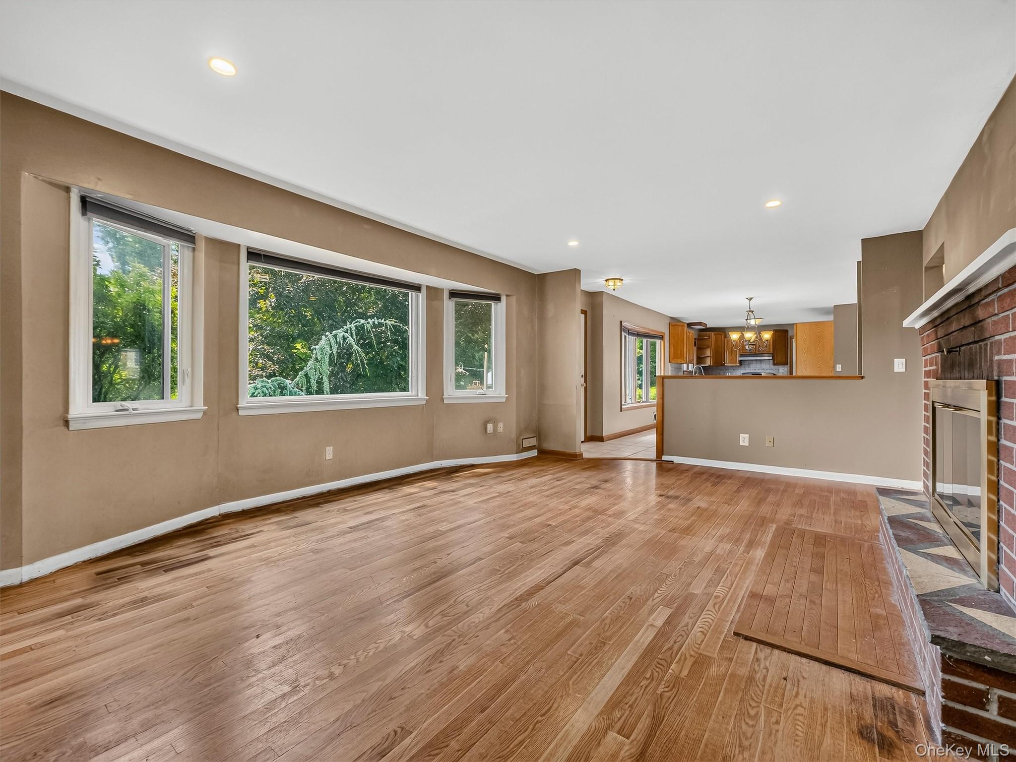12 Elmwood Drive Property Photo 9