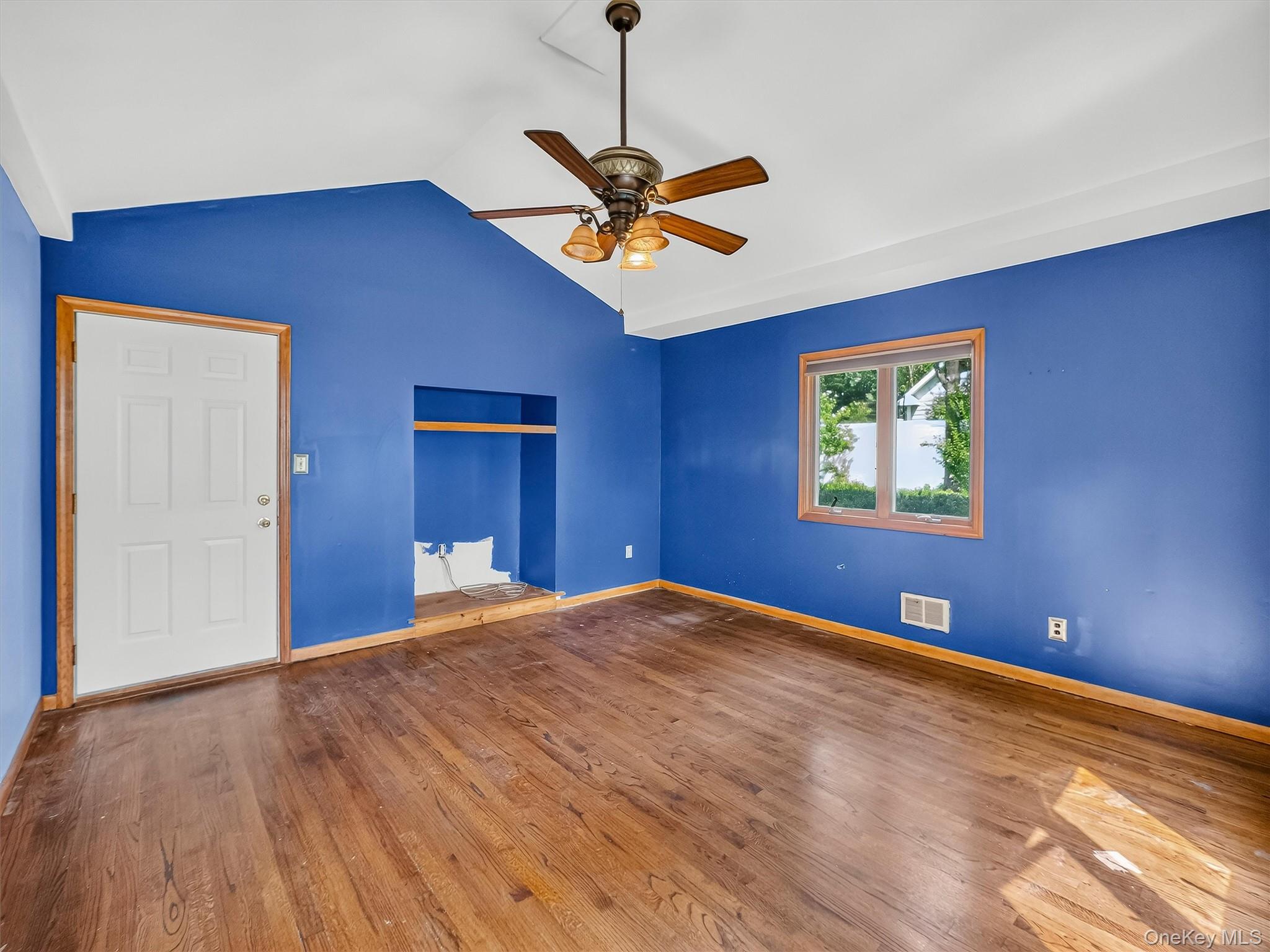 12 Elmwood Drive Property Photo 11