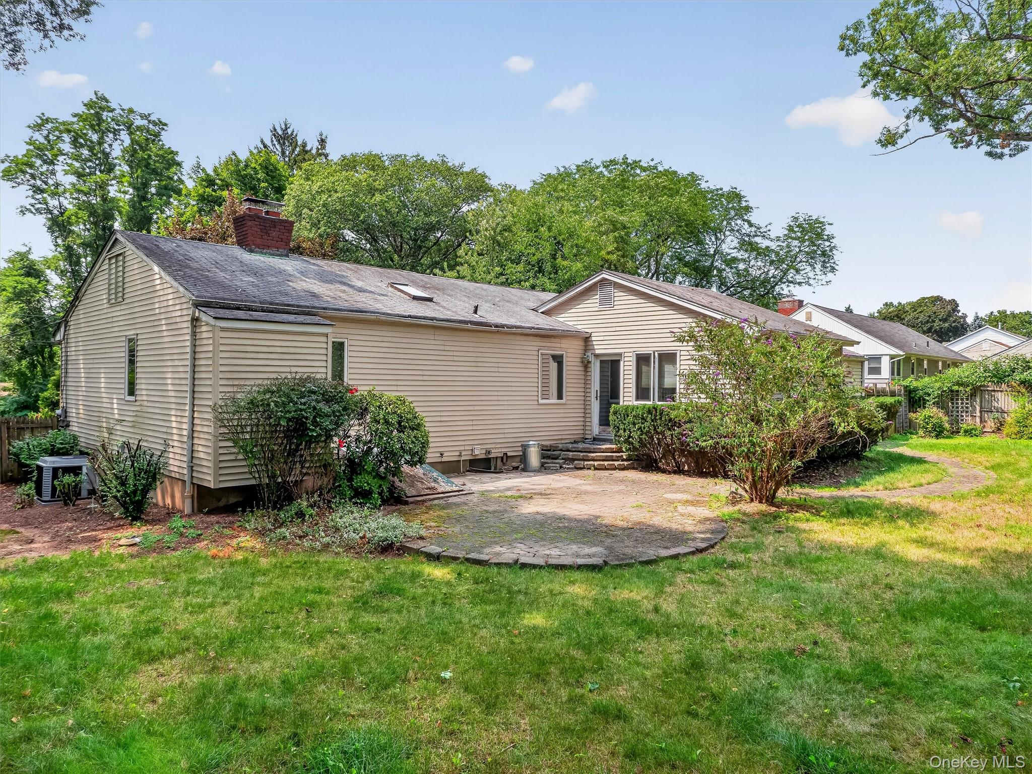 12 Elmwood Drive Property Photo 23