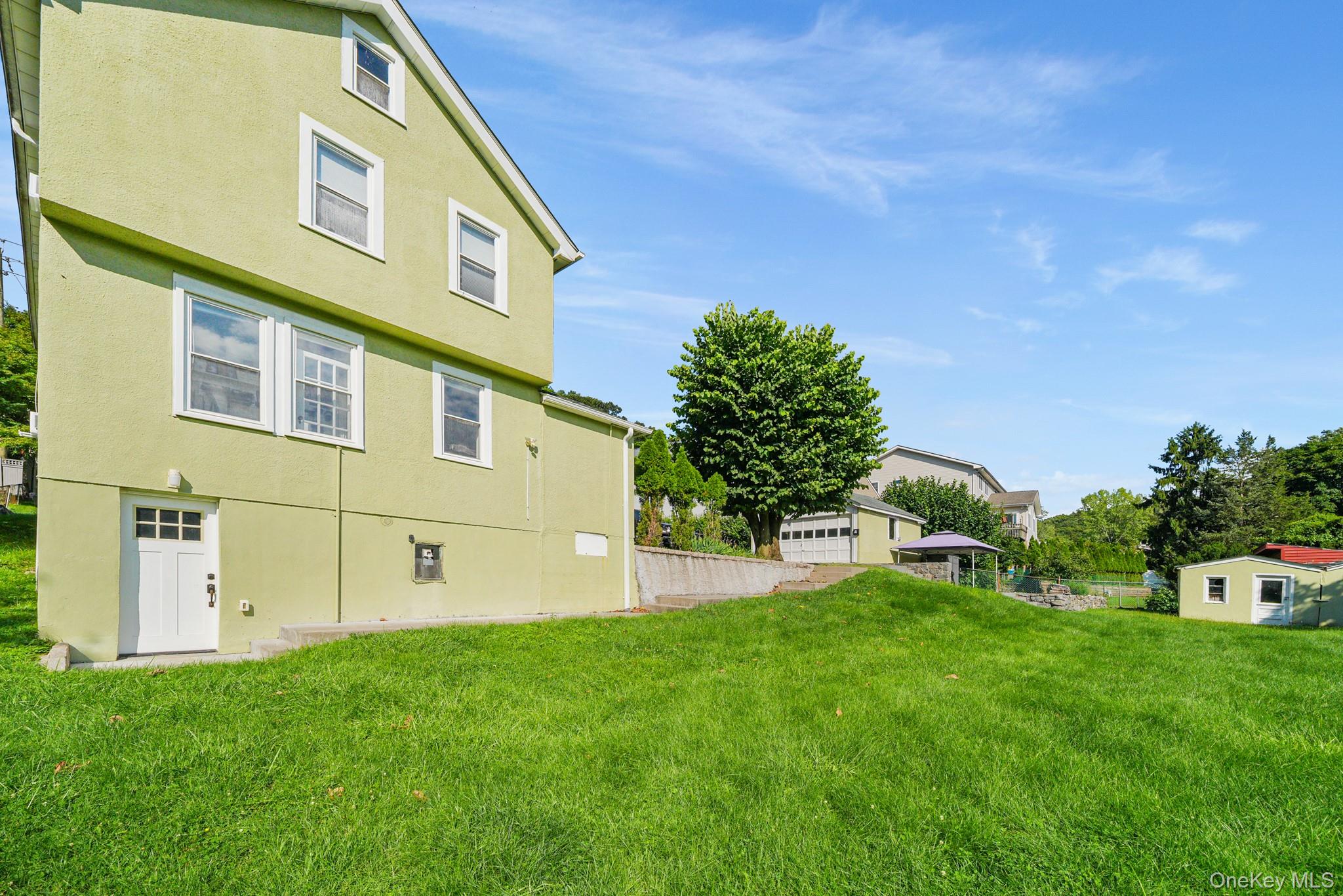 86 E Sunnyside Lane Property Photo 41