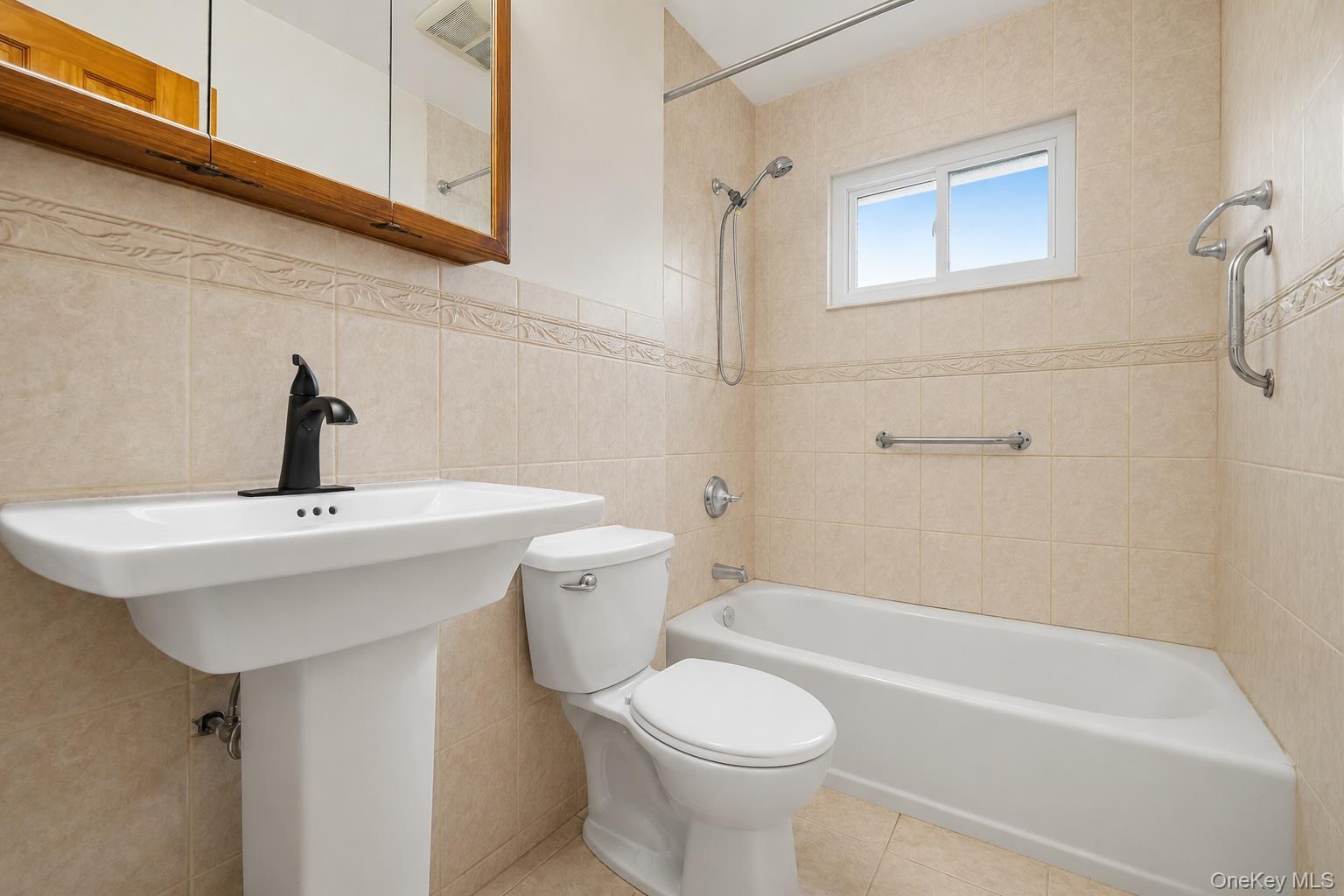 174 Frederick Avenue Property Photo 11