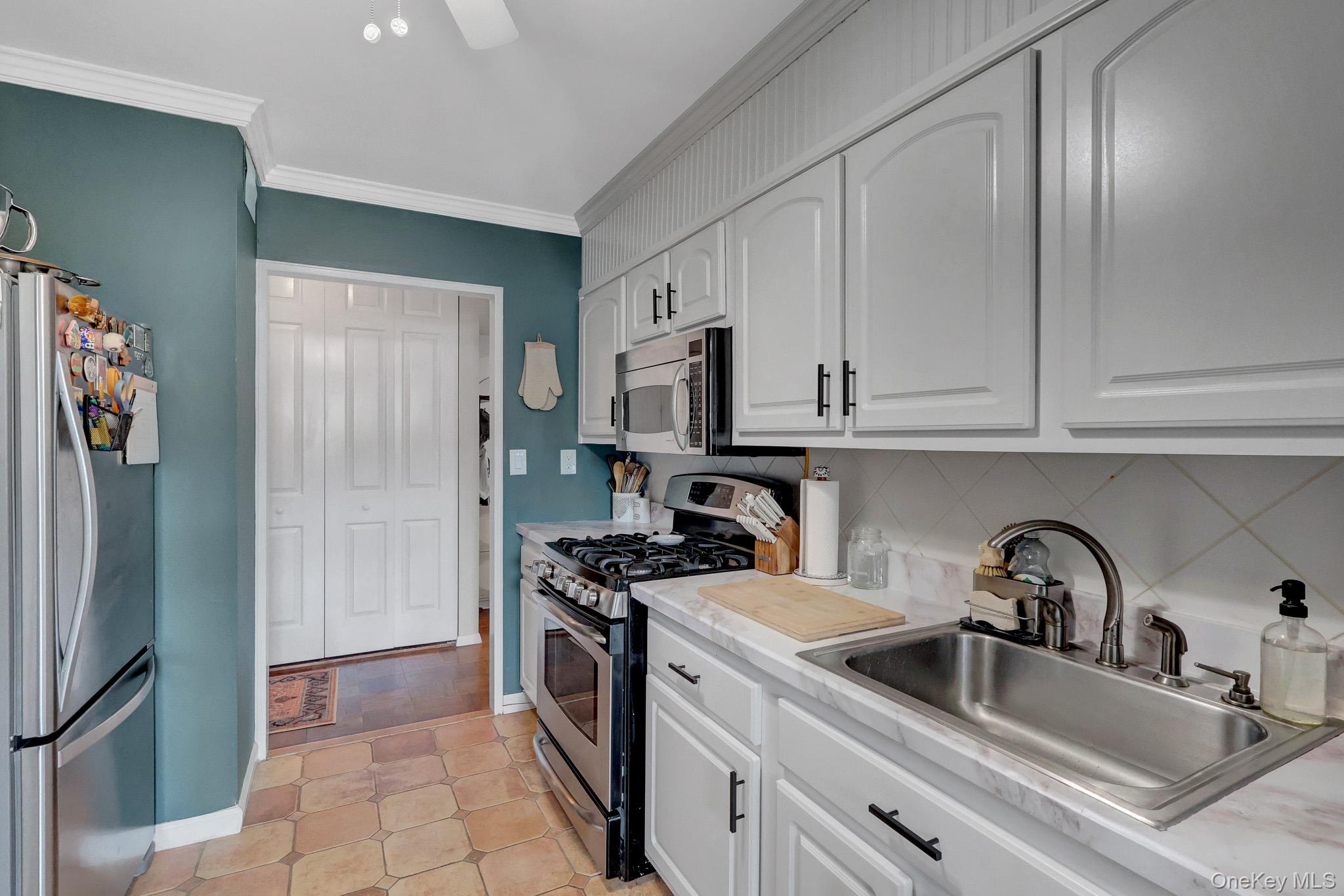 700 Shore Road 7o Property Photo 16