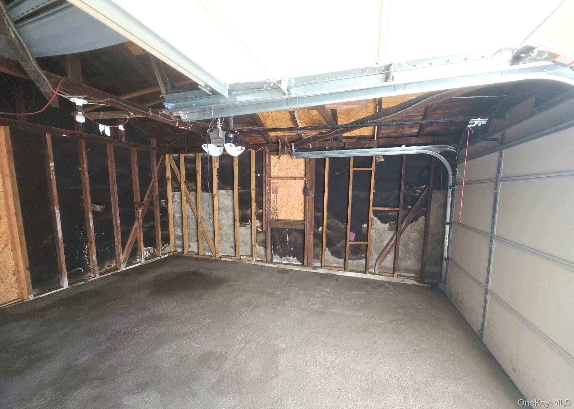 20 Laurel Road Property Photo 17