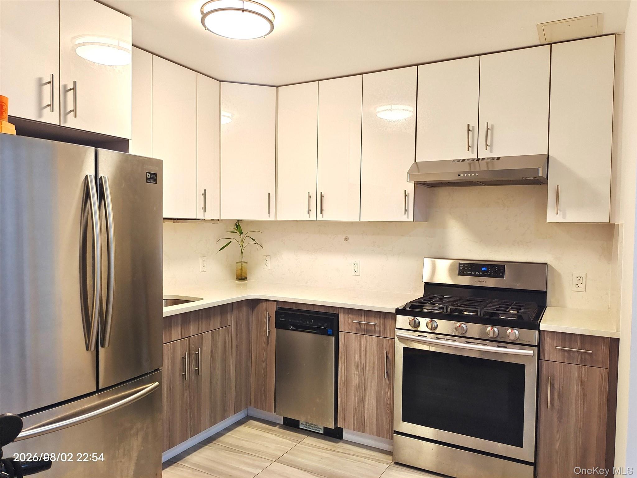 62-98 Woodhaven Boulevard 3j Property Photo 5