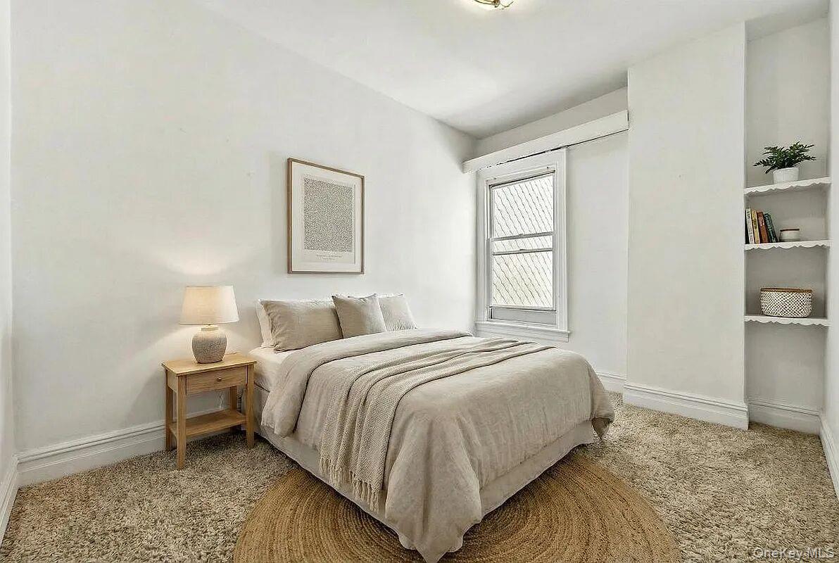 2459 Hoffman Street Property Photo 14
