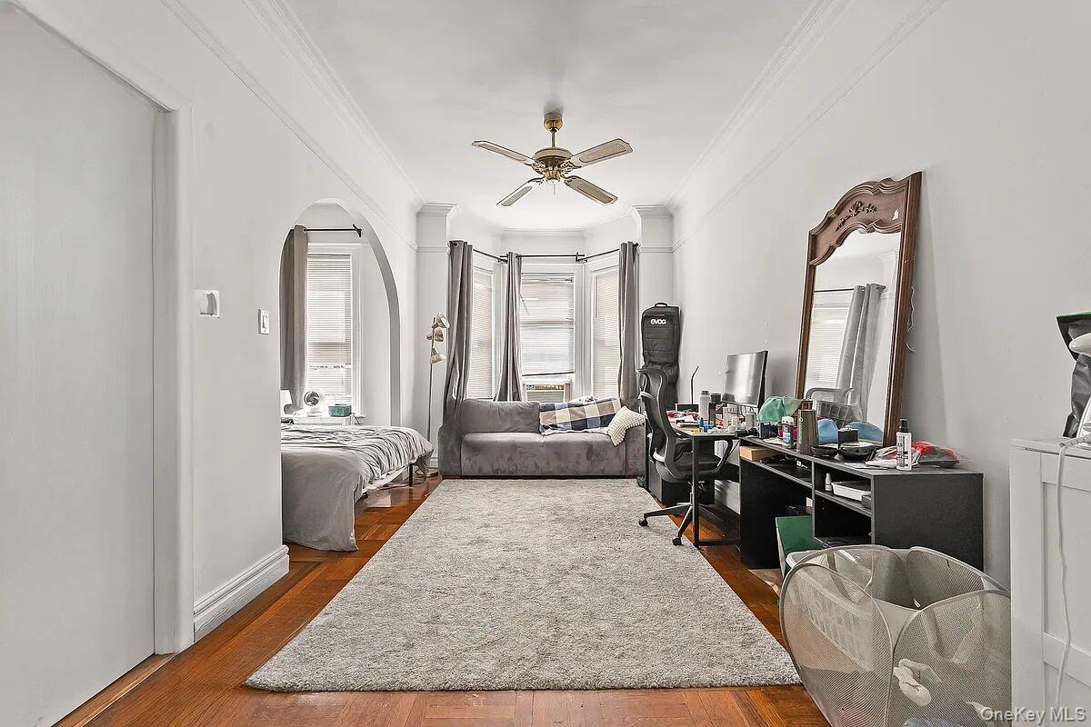 2459 Hoffman Street Property Photo 17