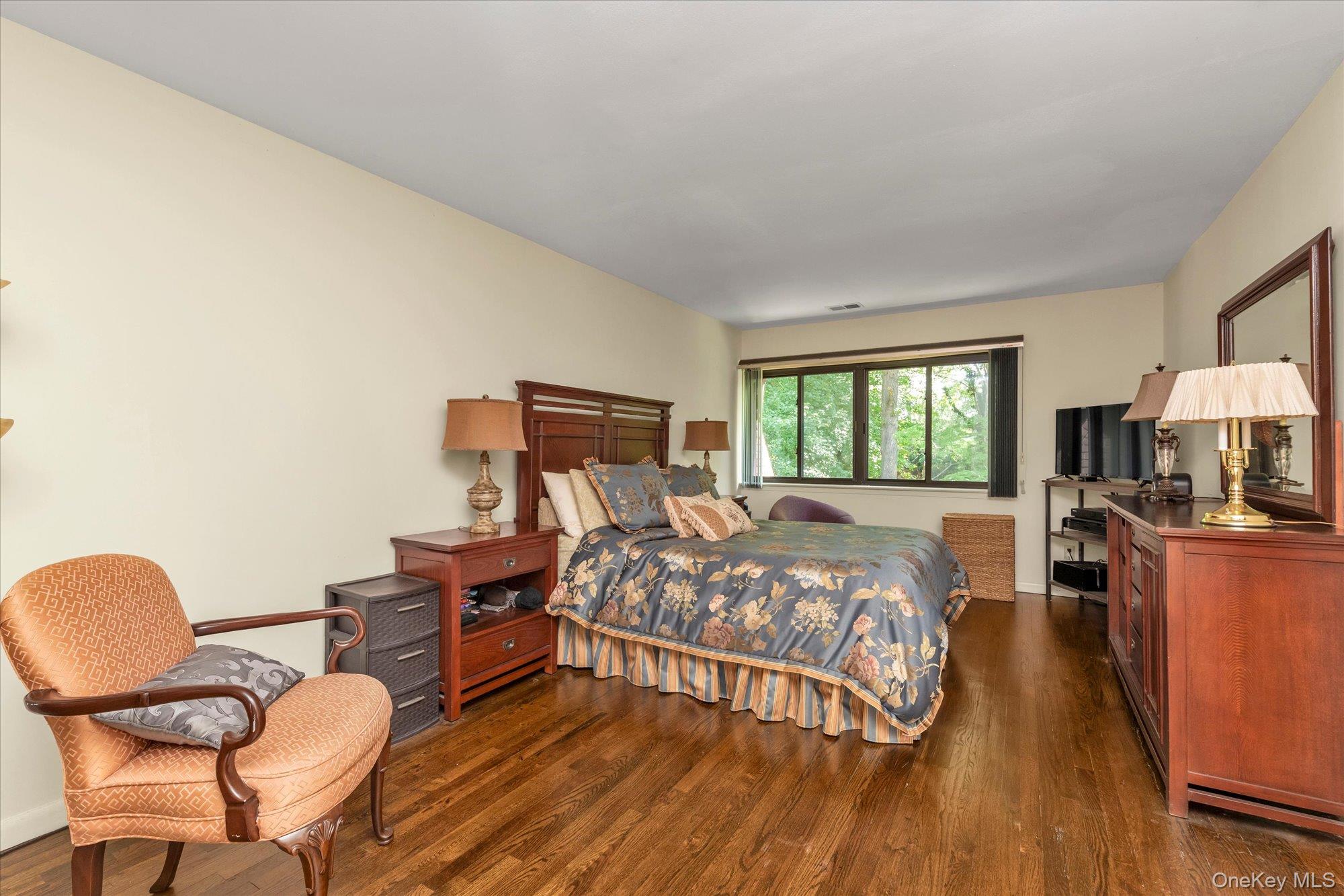 39 Spring Hollow Property Photo 13