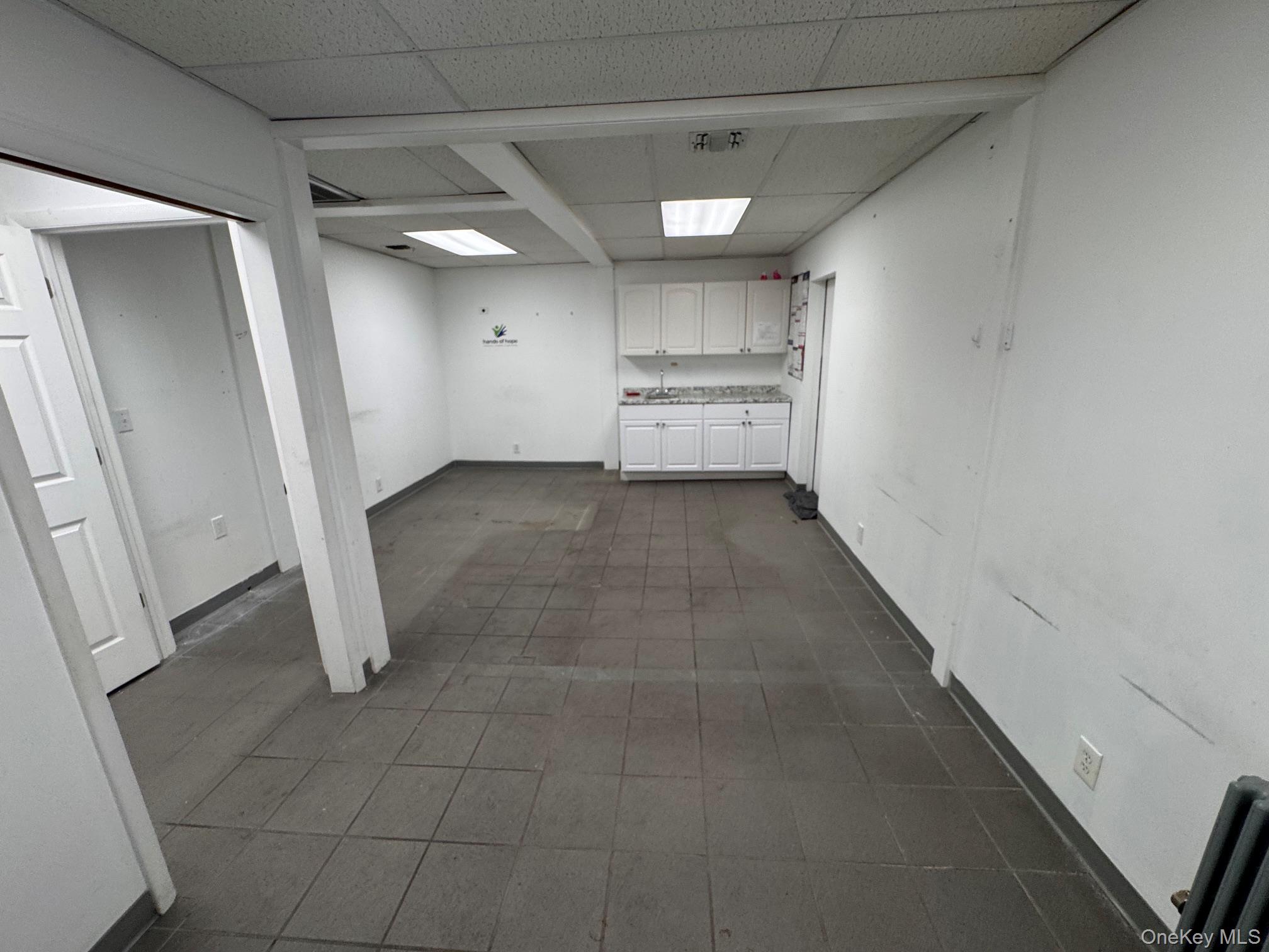 8620 Jamaica Avenue Property Photo 14