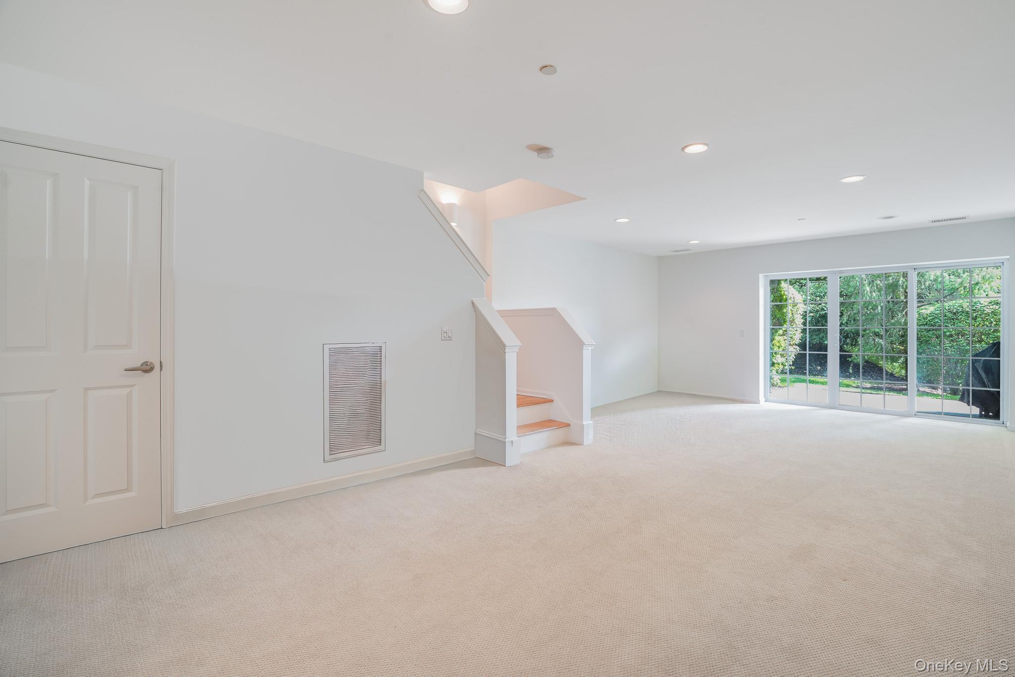 504 Southview Drive Property Photo 29