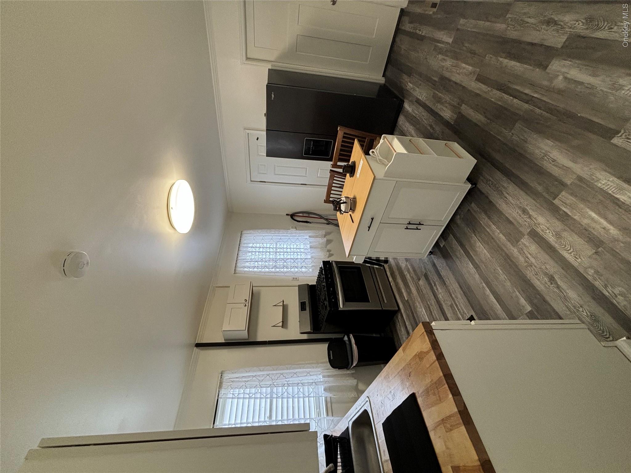 135 Fifth Avenue Property Photo 10