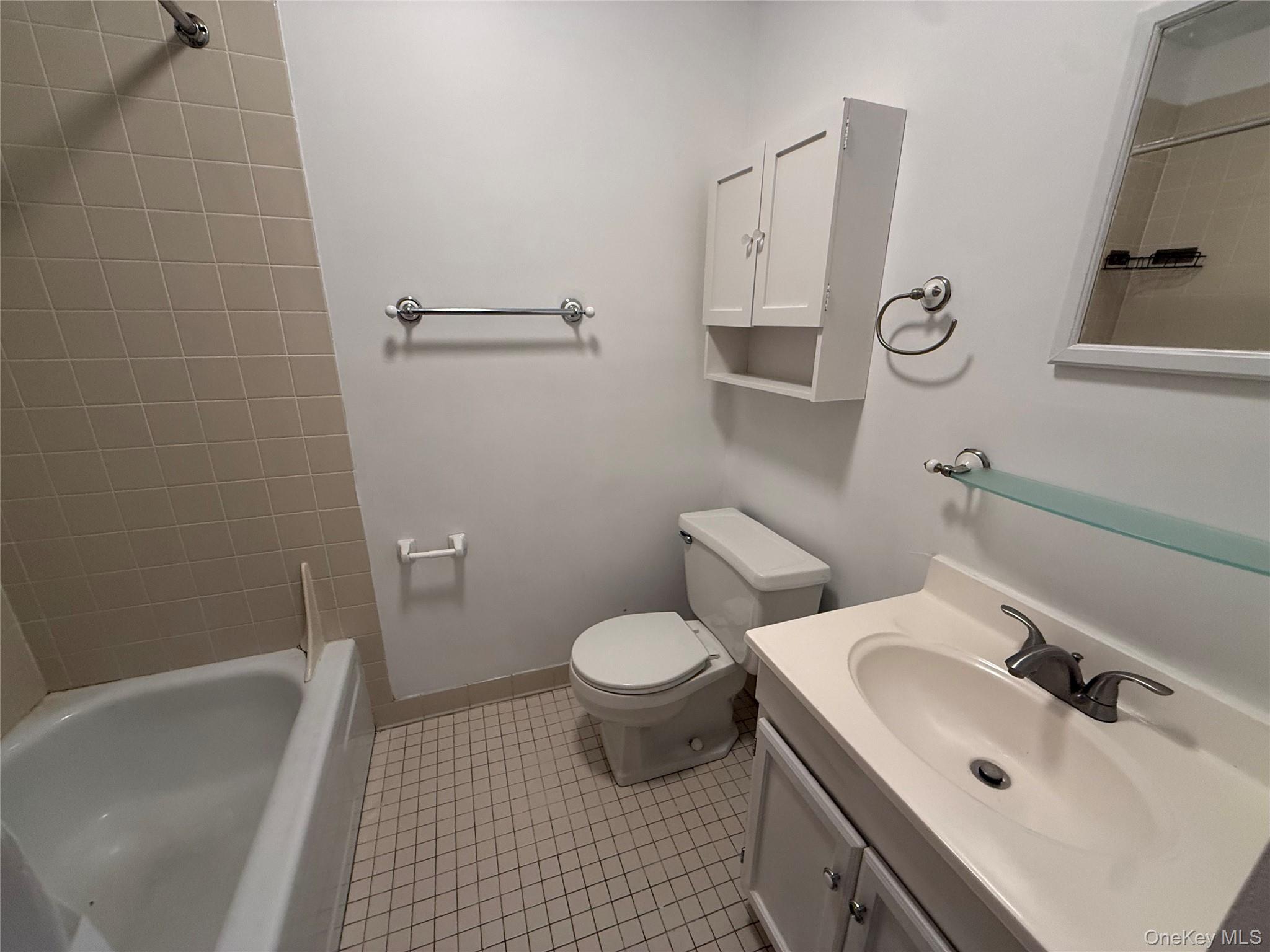 26 Cooper Road 810 Property Photo 13