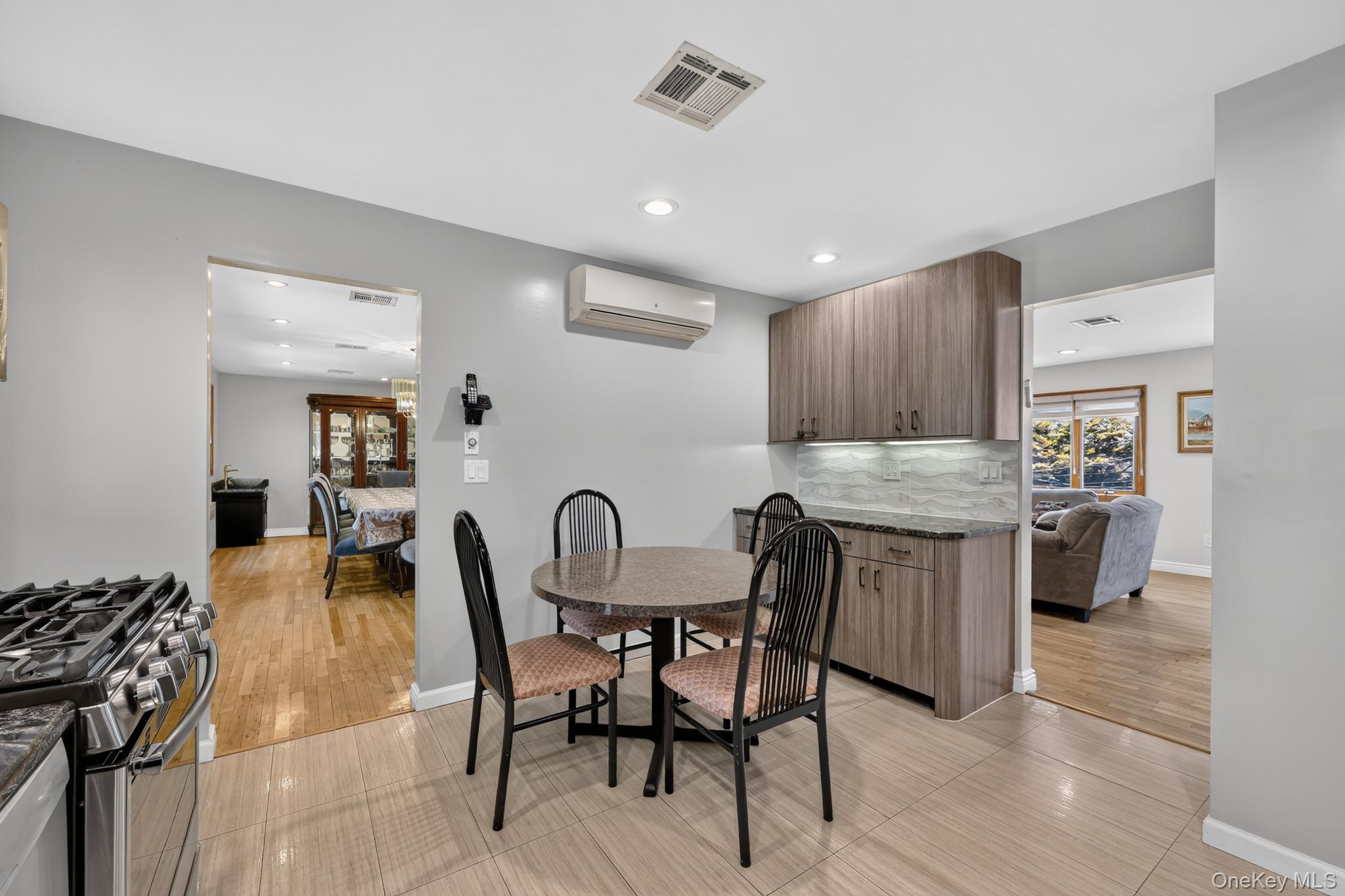10 Sam Law Drive Property Photo 13