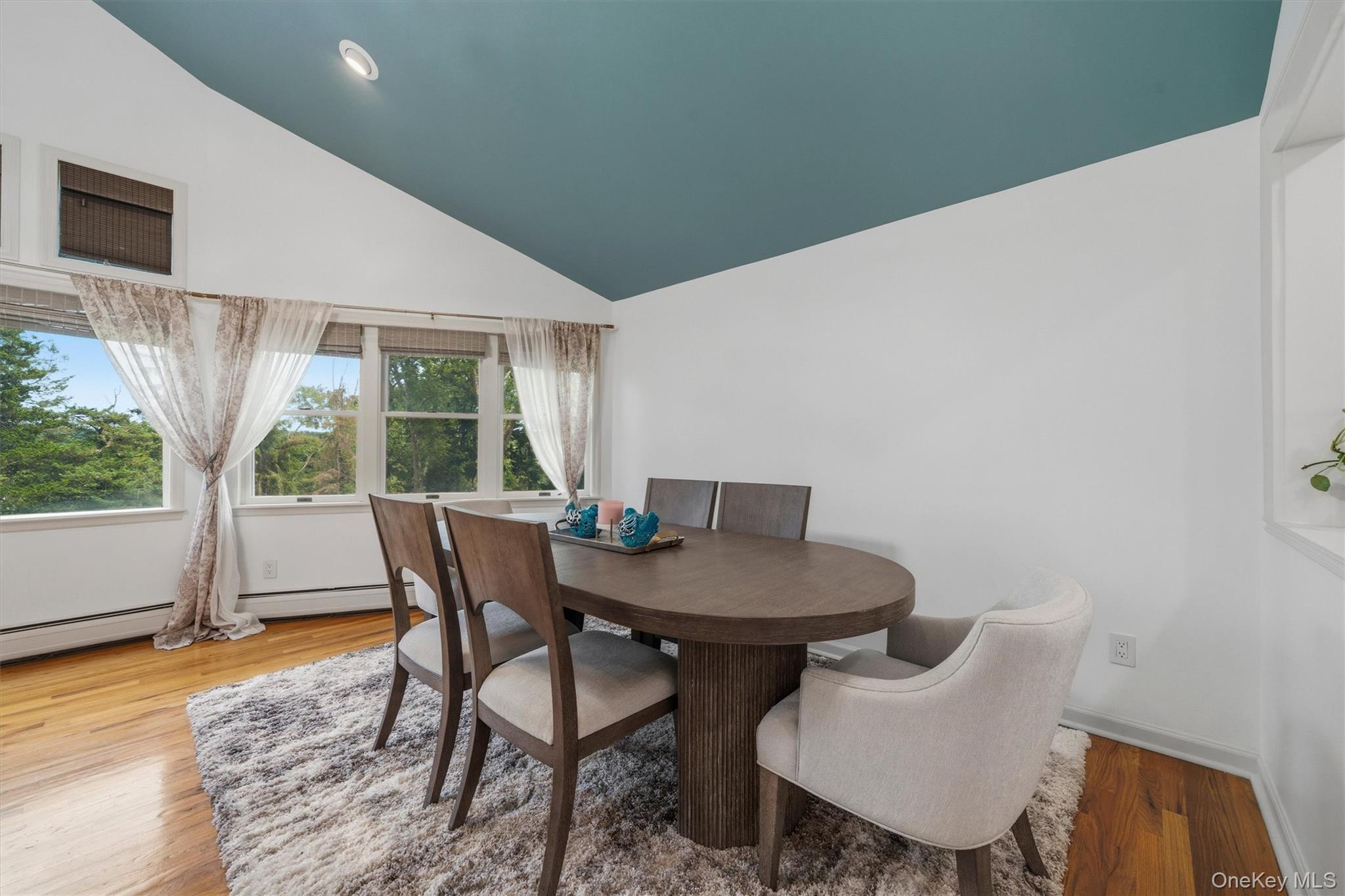 412 Laroe Road Property Photo 10
