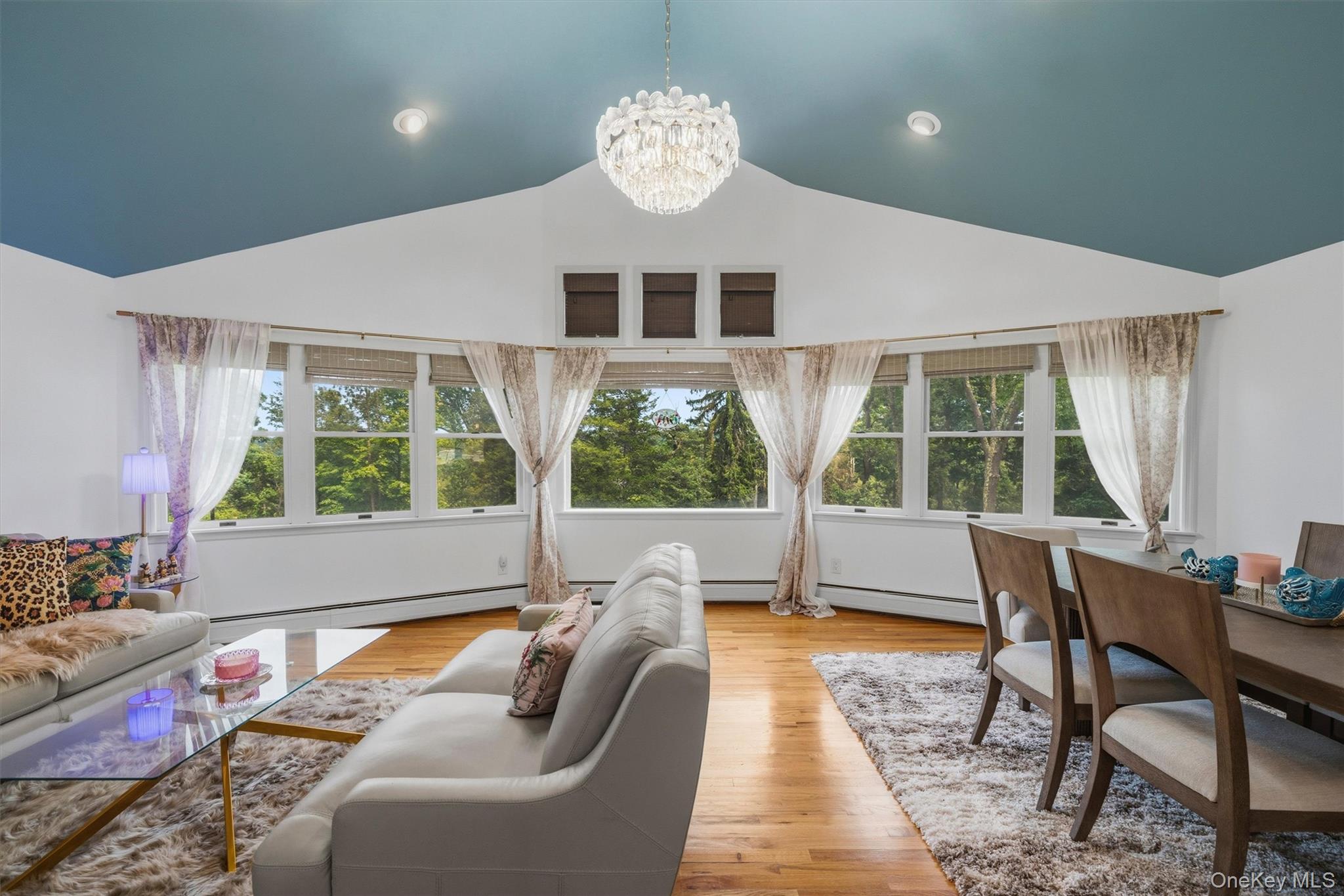 412 Laroe Road Property Photo 11