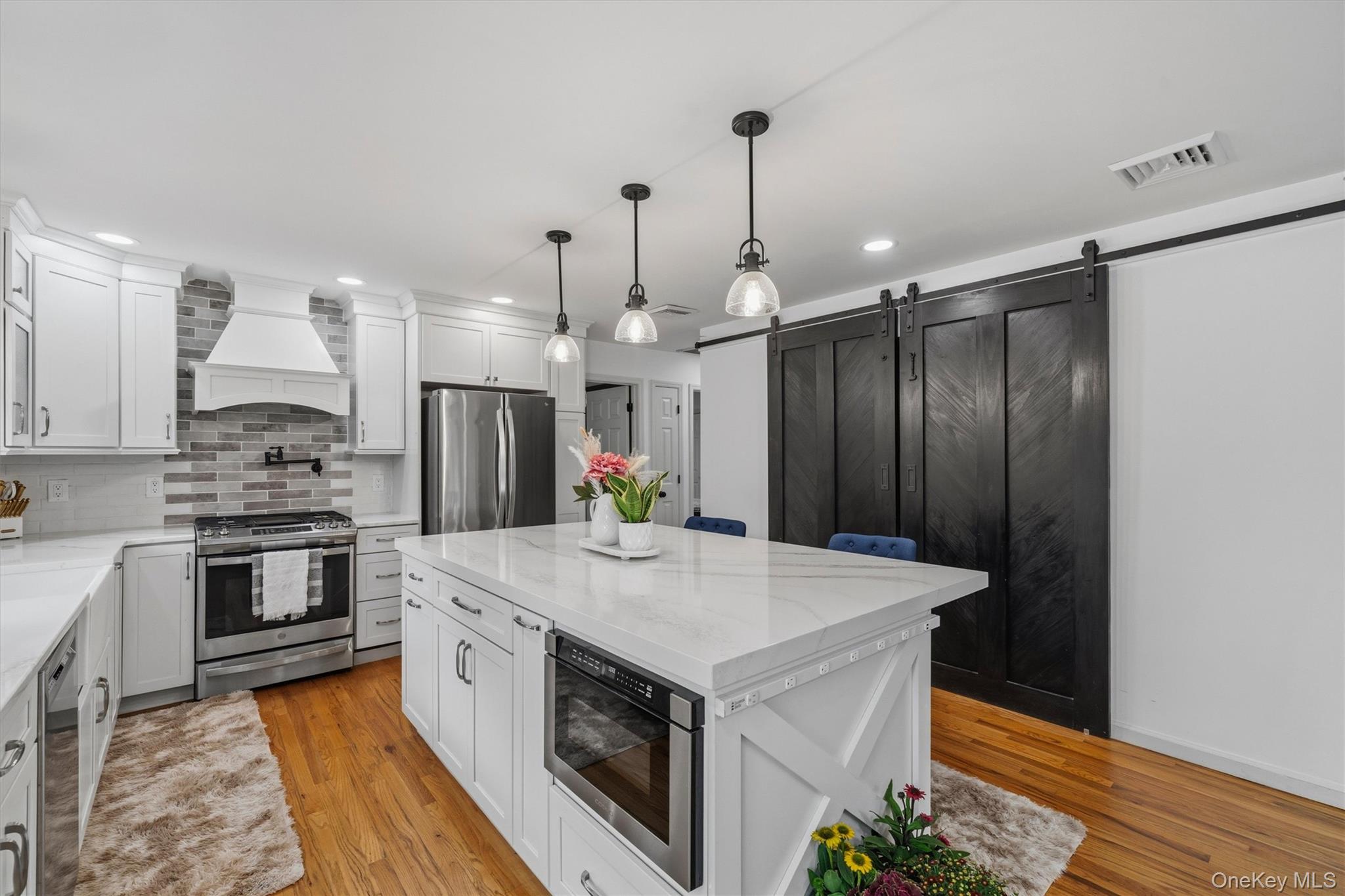 412 Laroe Road Property Photo 16