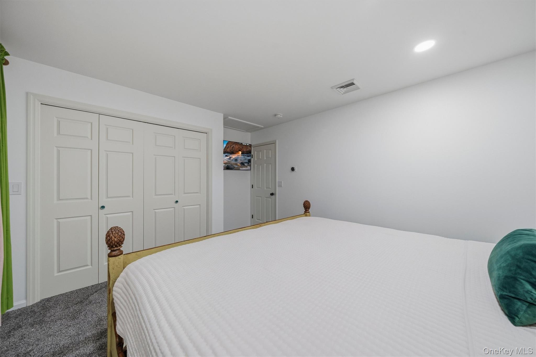 412 Laroe Road Property Photo 28